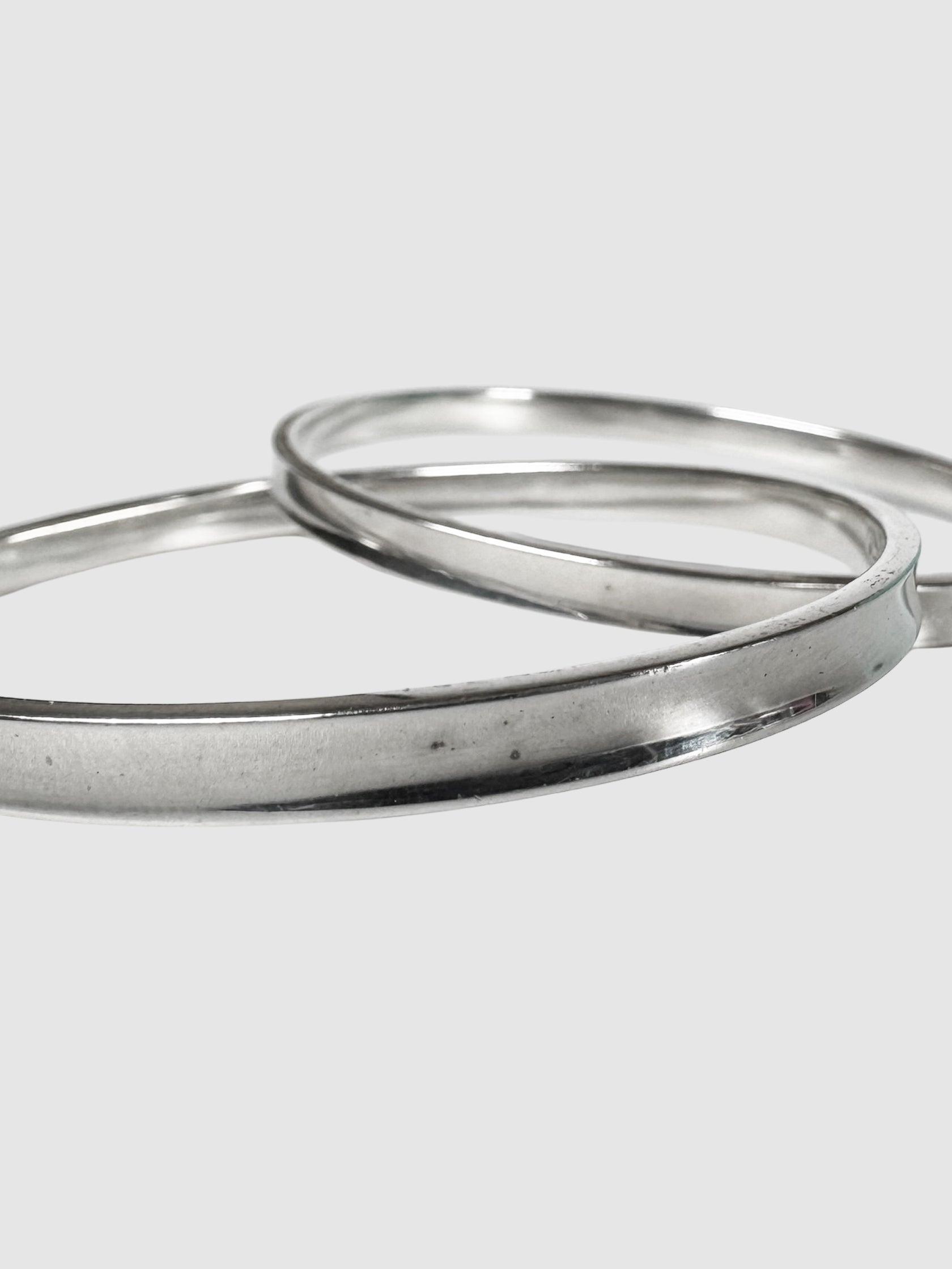 Interlocking Circles Bangle