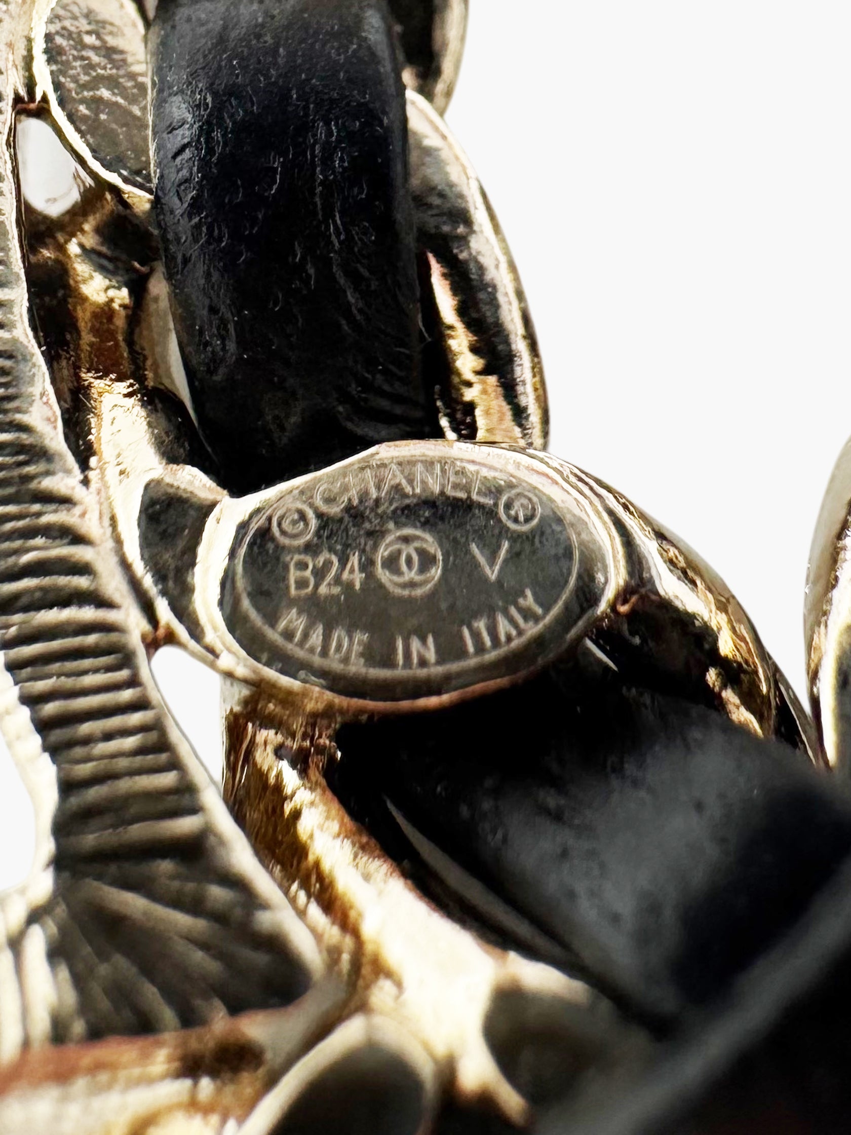 2024 Chain CC Brooch