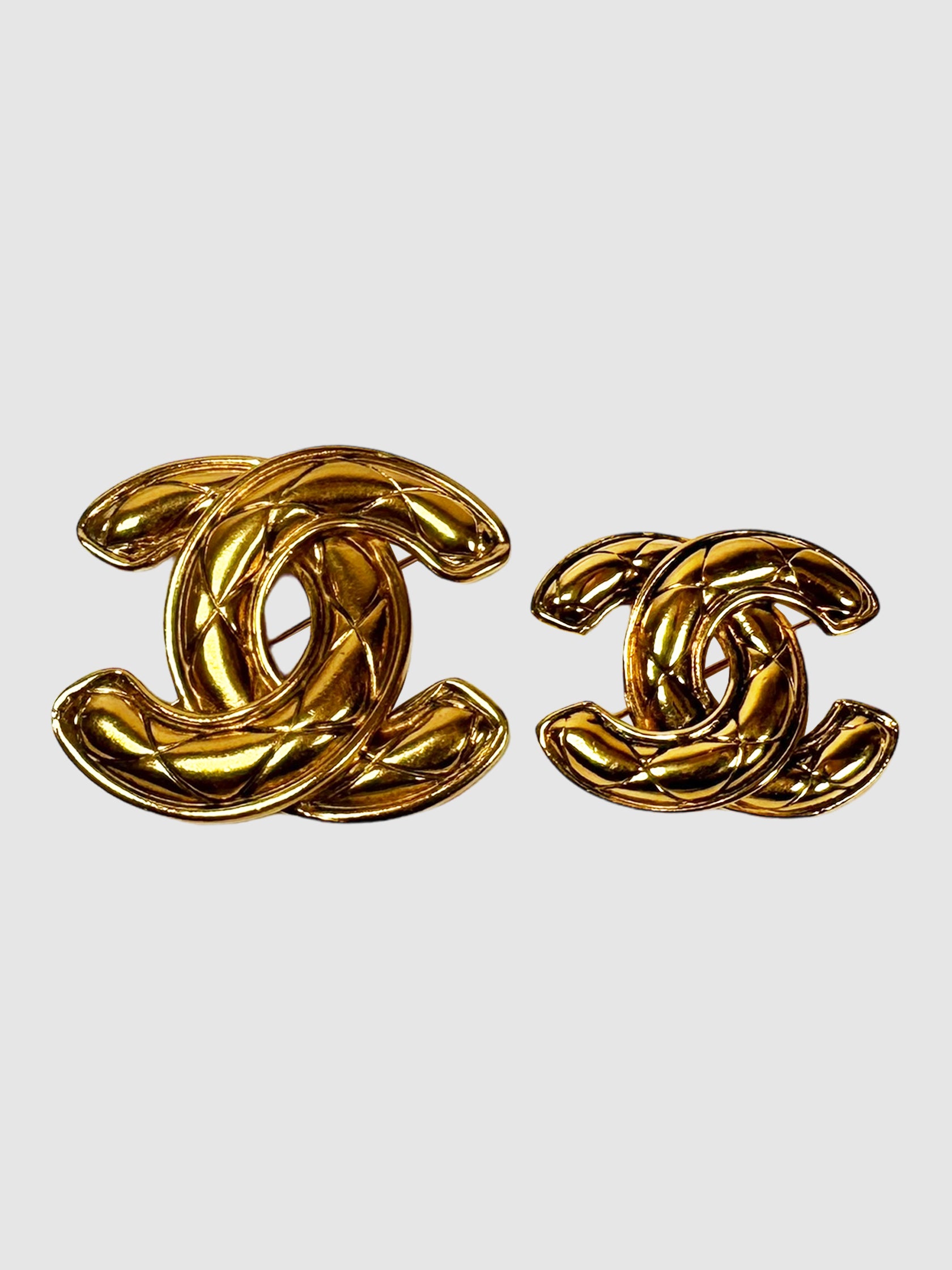 Chanel 1990-2000s CC Matelasse Quilted Brooch Consignment Secondhand Designer Luxury Resale Toronto Trendy