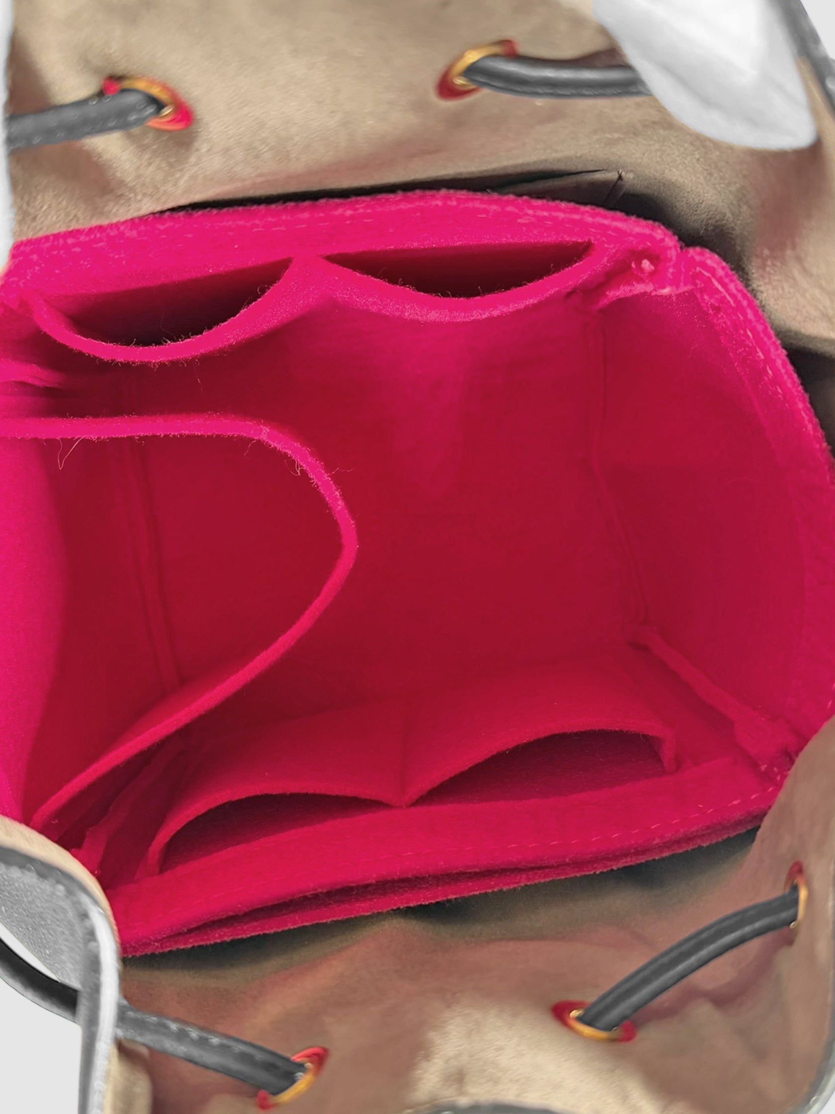 Mon Tresor Bucket Bag