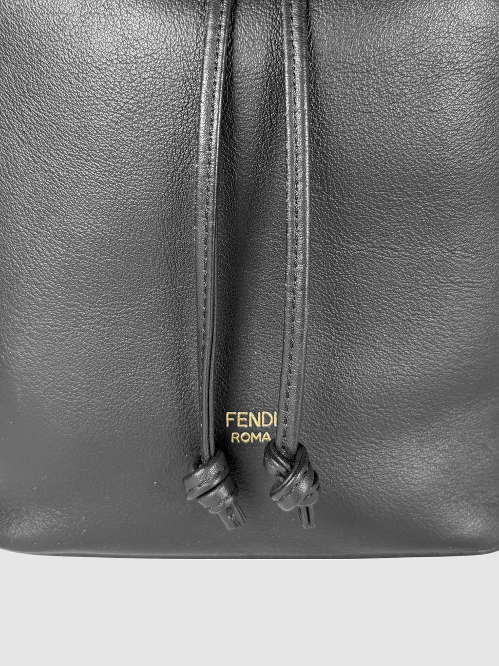 Mon Tresor Bucket Bag