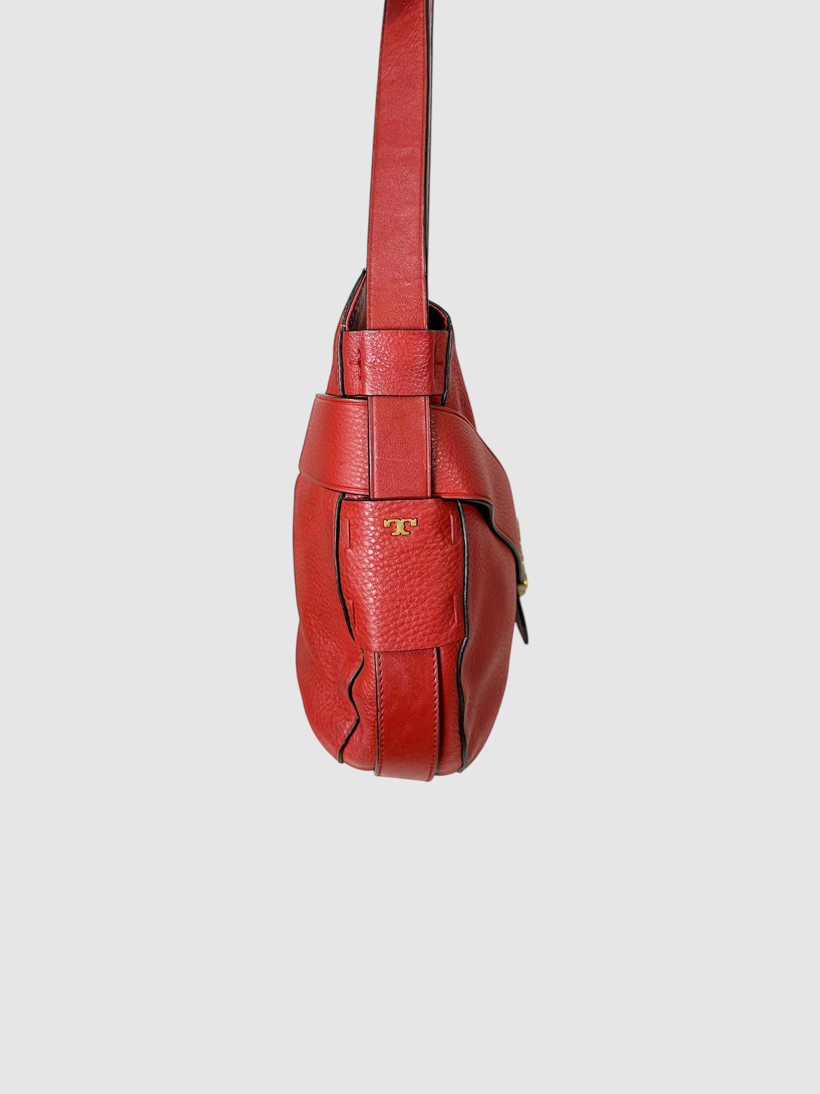 Gemini Link Belted Hobo Bag