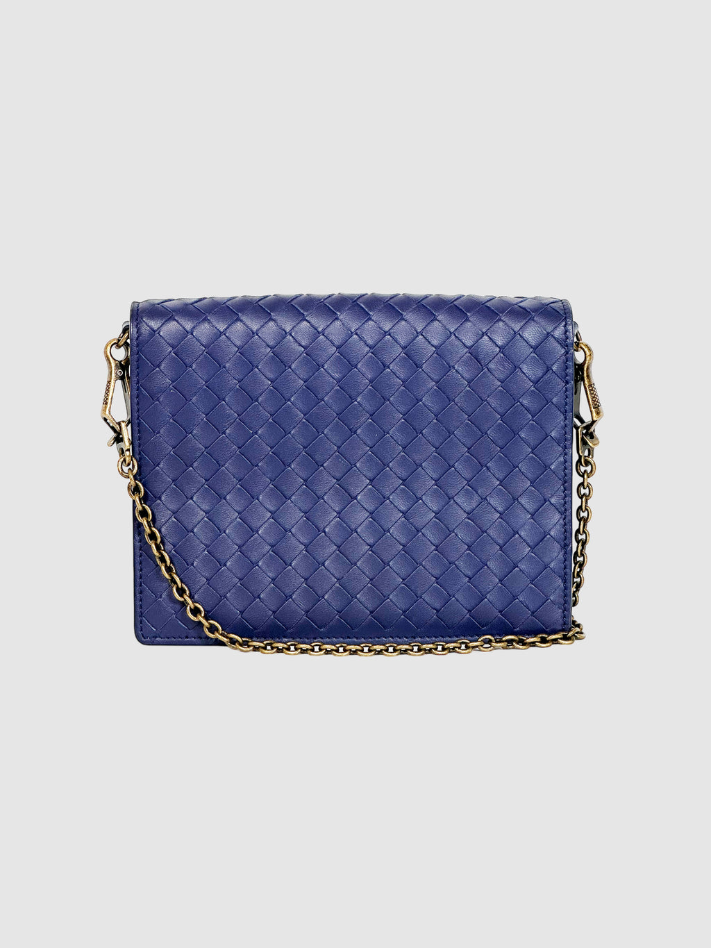 Bottega Veneta Intrecciato Wallet on Chain