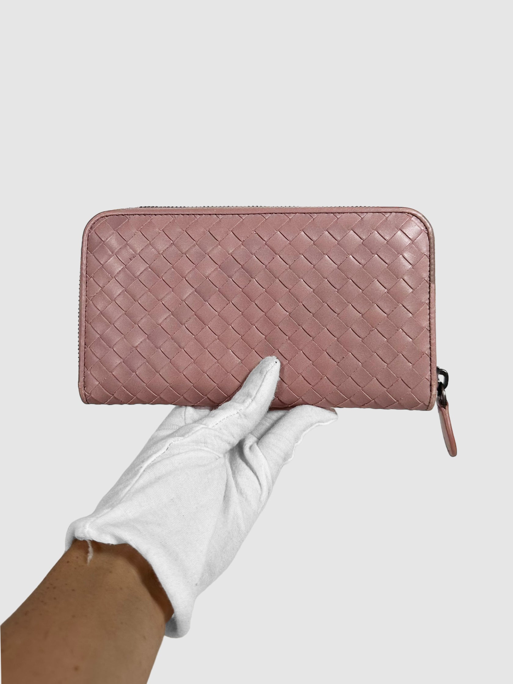 Bottega Veneta Pink Leather Nappa Intrecciato Zip Around Wallet Consignment Secondhand Designer Luxury Resale Toronto Trendy