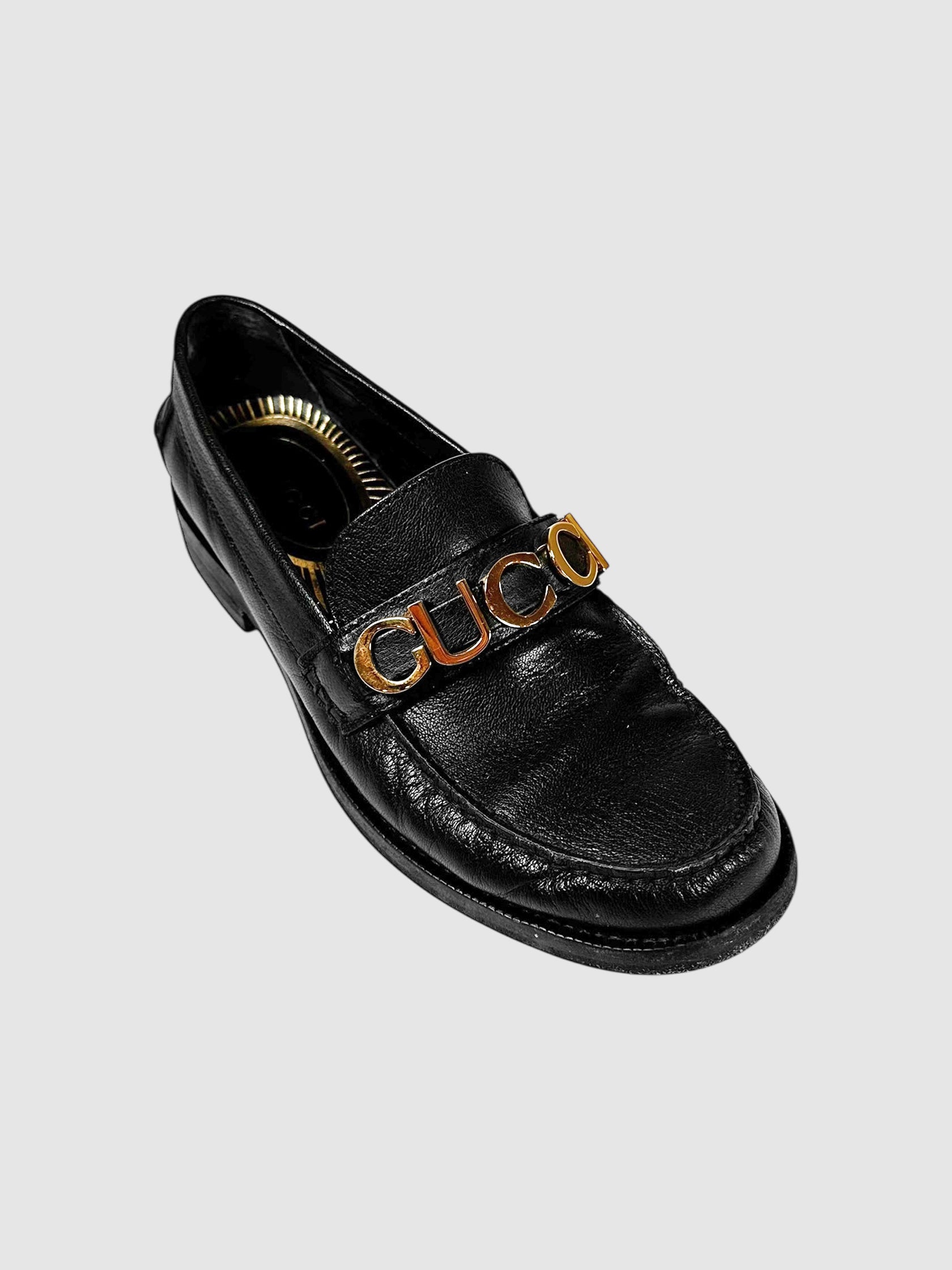Gucci Black Leather Logo Plaque Cara Loafers - Size 37 luxury designer resale consignment secondhand toronto