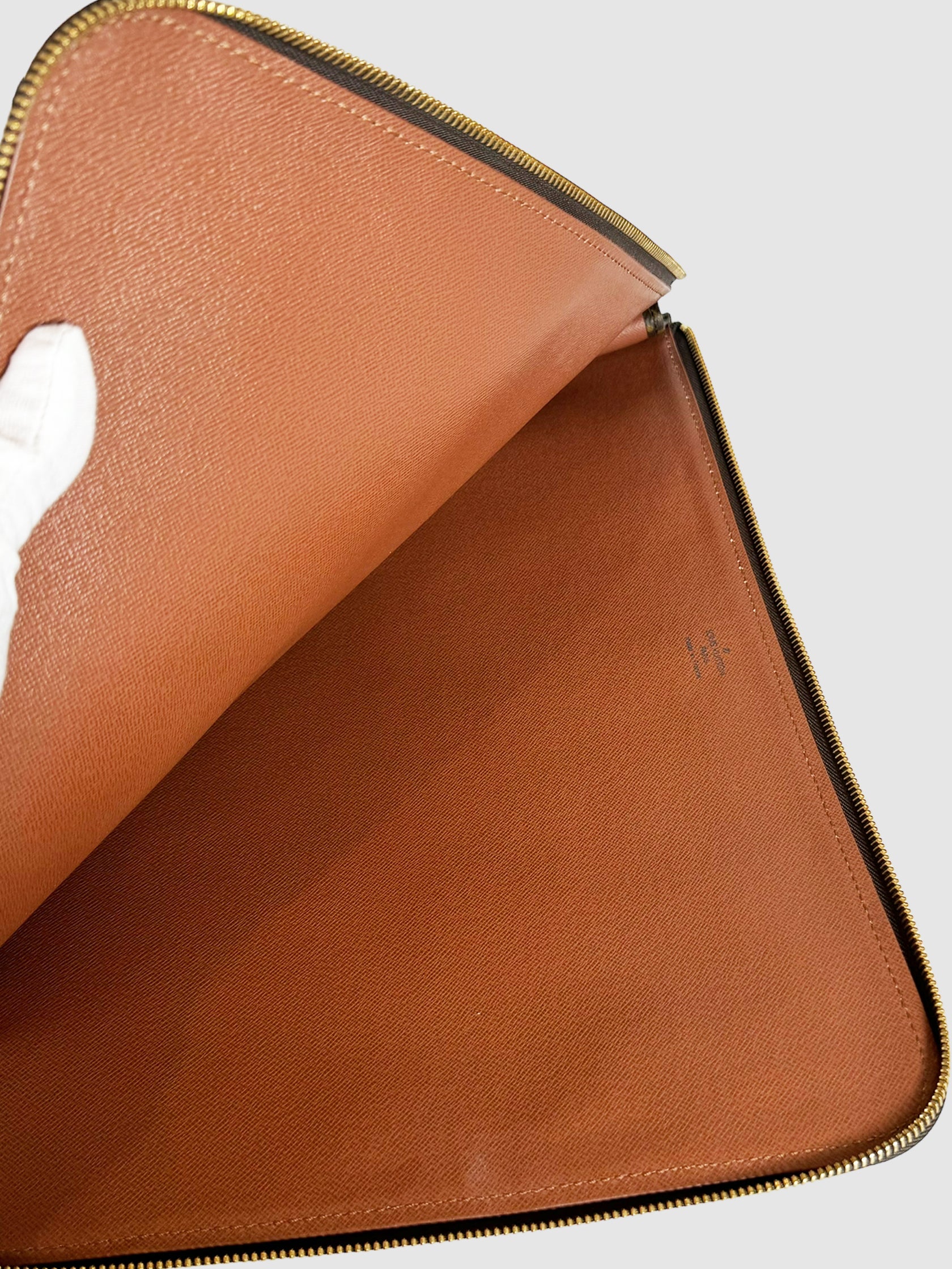 Monogram Poche Documents Case