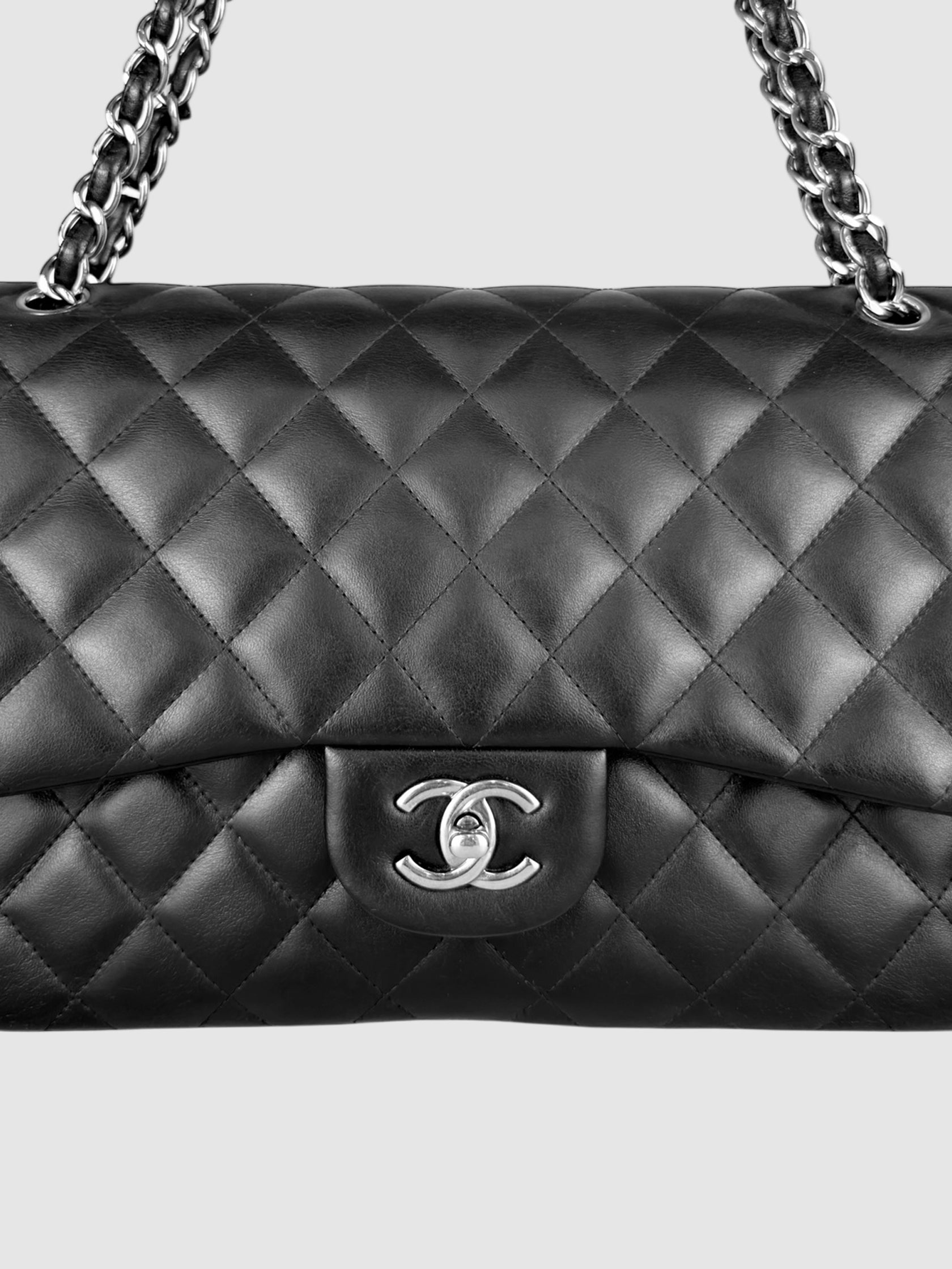 Jumbo Classic Flap Bag