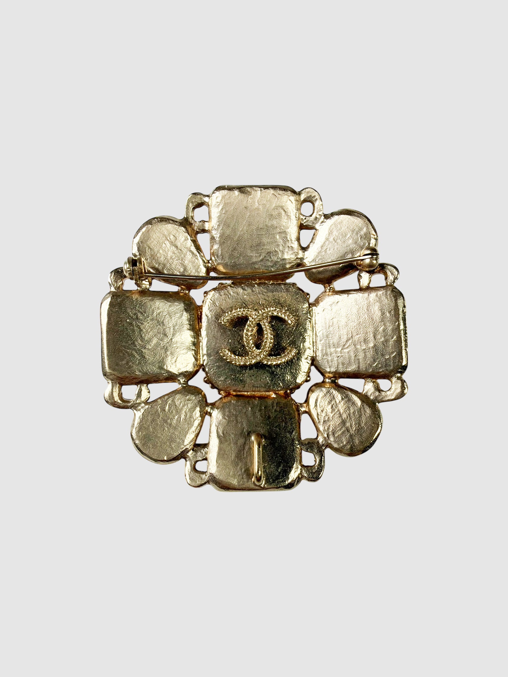 2012 Resin Gripoix Brooch