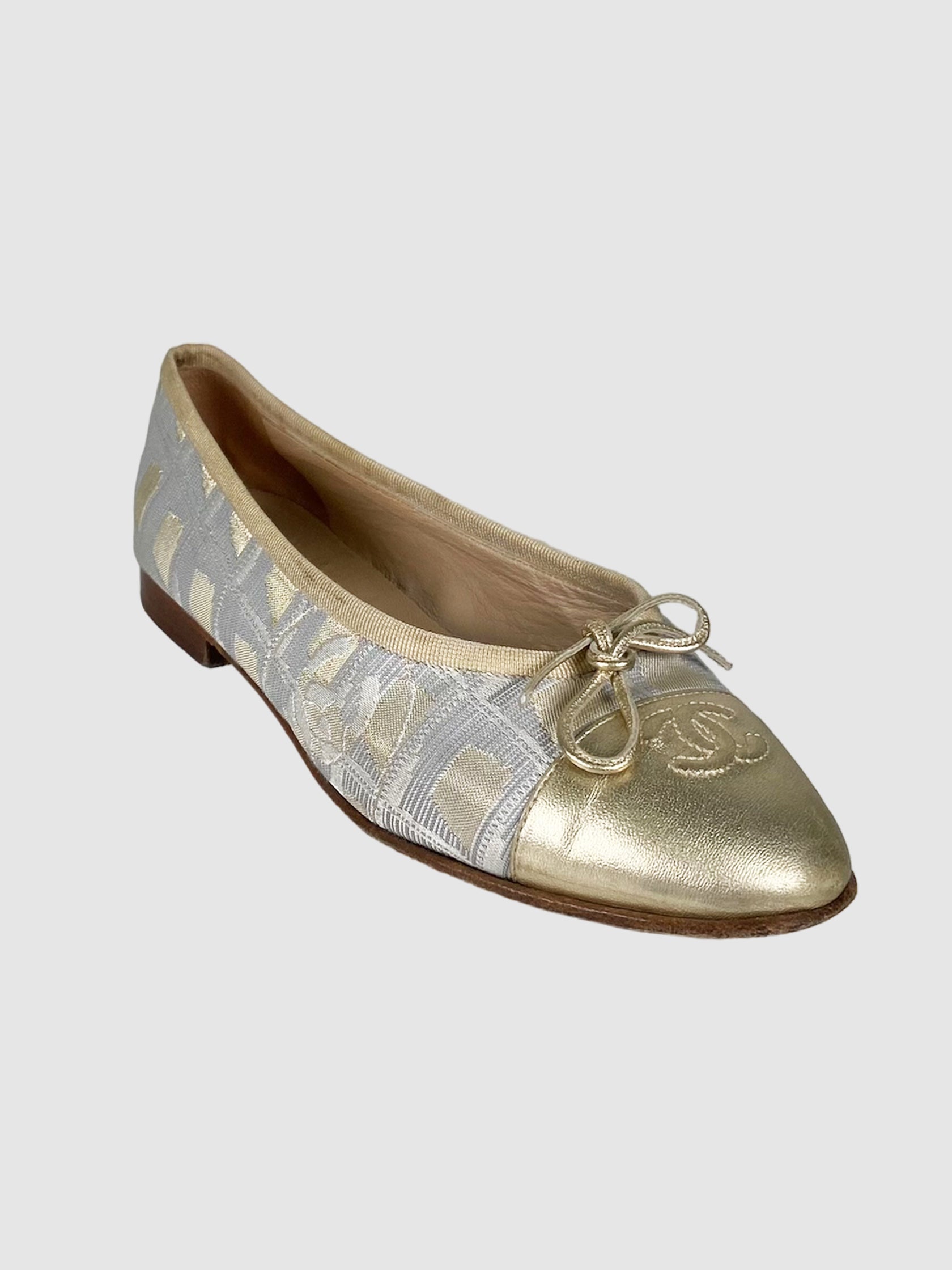 Chanel Interlocking CC Ballerina Flats, Size 37.5 Ballet Luxury Consignment Designer Resale Toronto Vintage