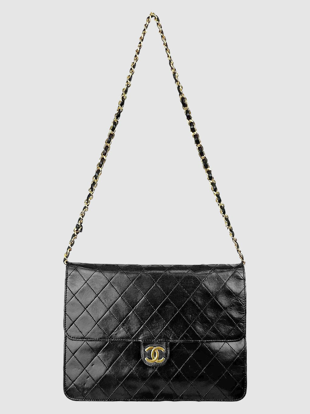 Chanel Black Quilted Leather CC Shoulder Bag Luxury Designer Resale Consignment Toronto Secondhand Vintage Vestiaire Vespucci VSP
