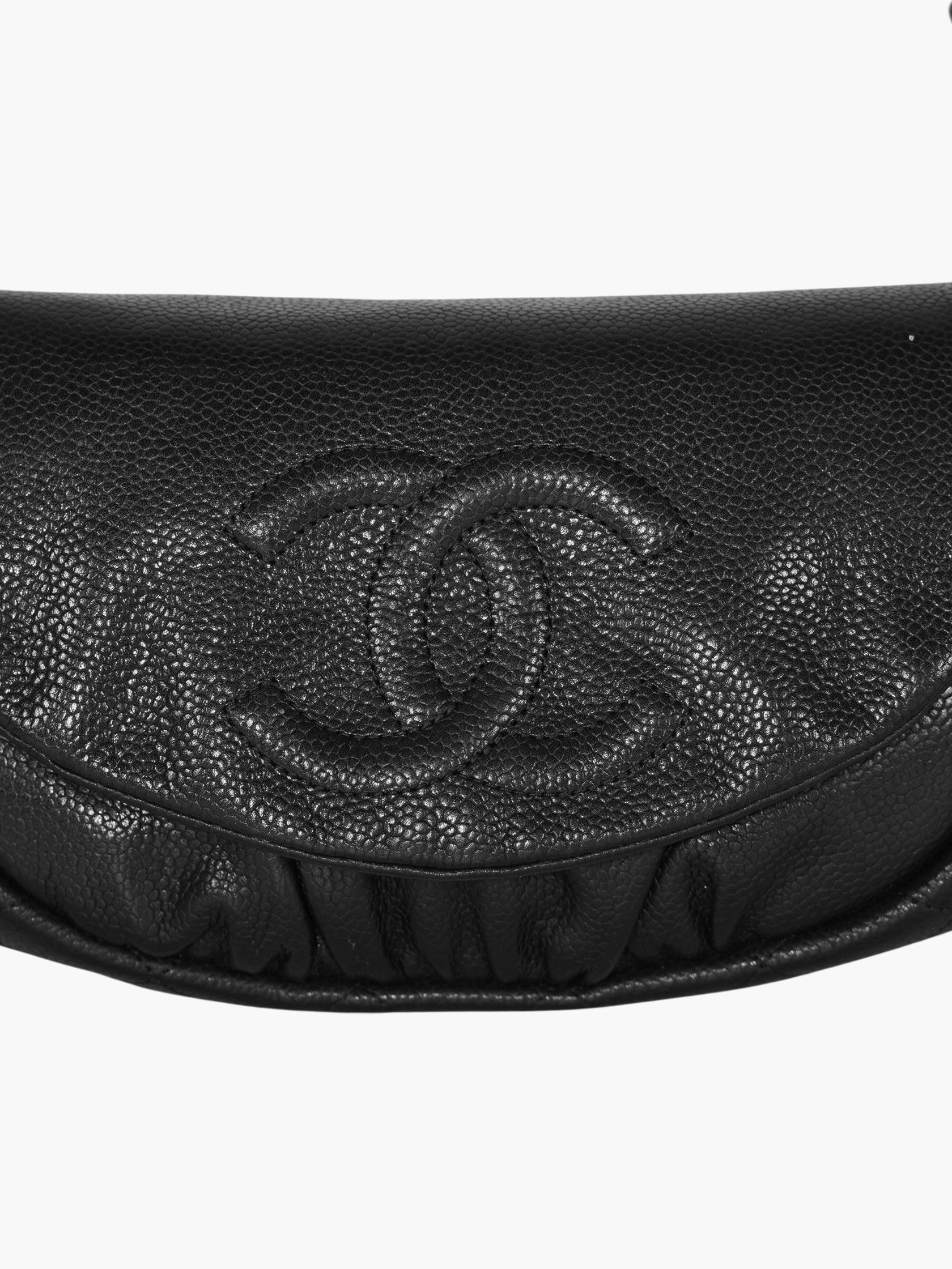 Half Moon Wallet on Chain