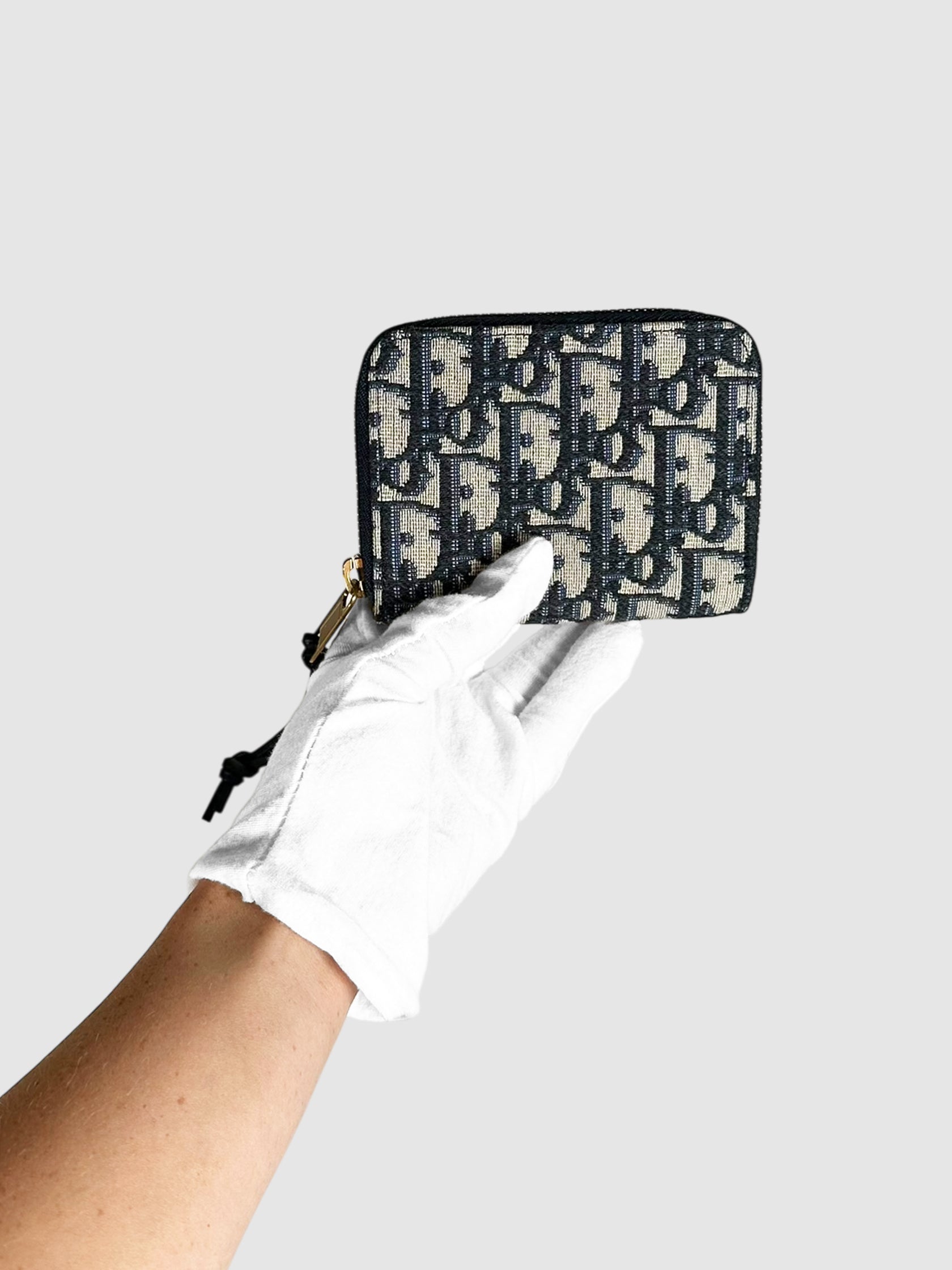 Oblique Compact Wallet