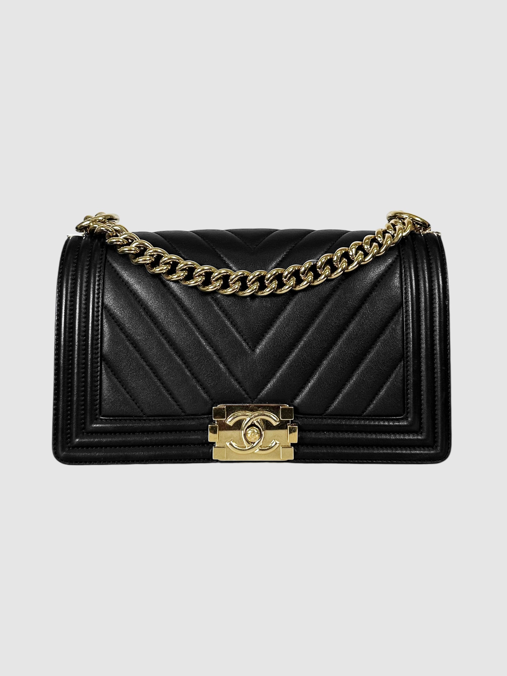 Chanel 2016-2017 Black Quilted Leather Medium Chevron Boy Bag Luxury Designer Resale Toronto Consignment Secondhand VSP Vespucci Oliver's 