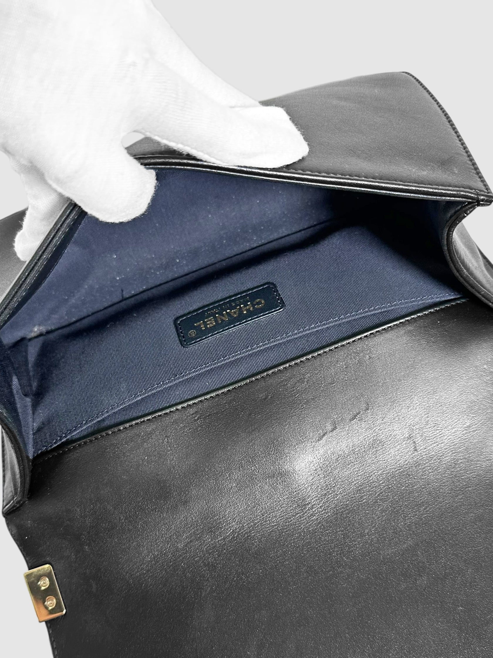 2016-2017 Medium Chevron Boy Bag