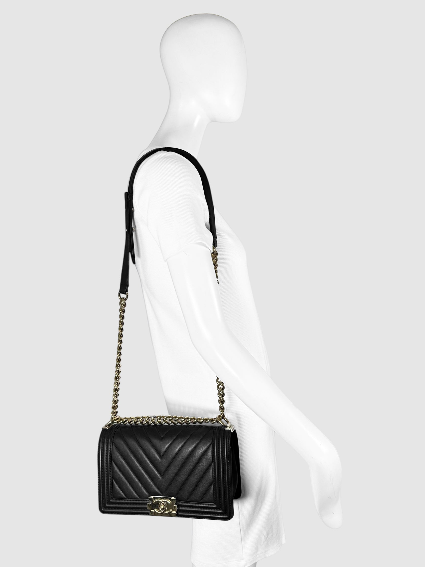 2016-2017 Medium Chevron Boy Bag