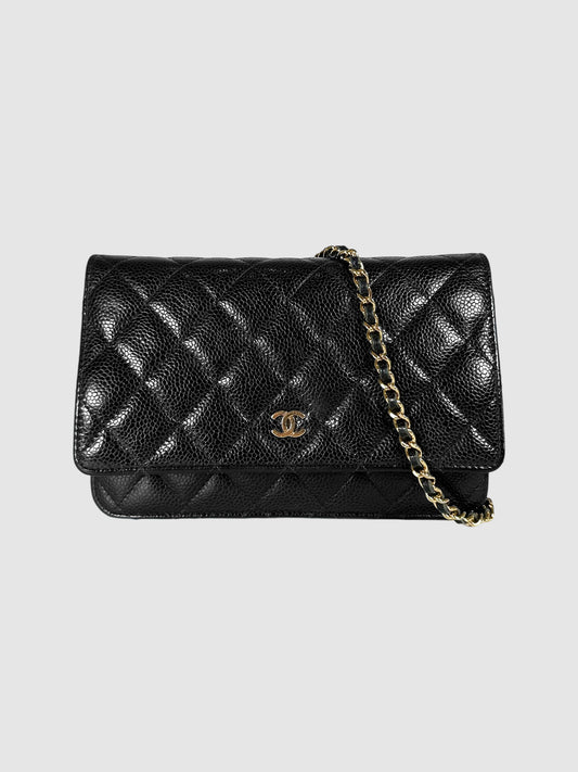 Quilted Classic Wallet on Chain