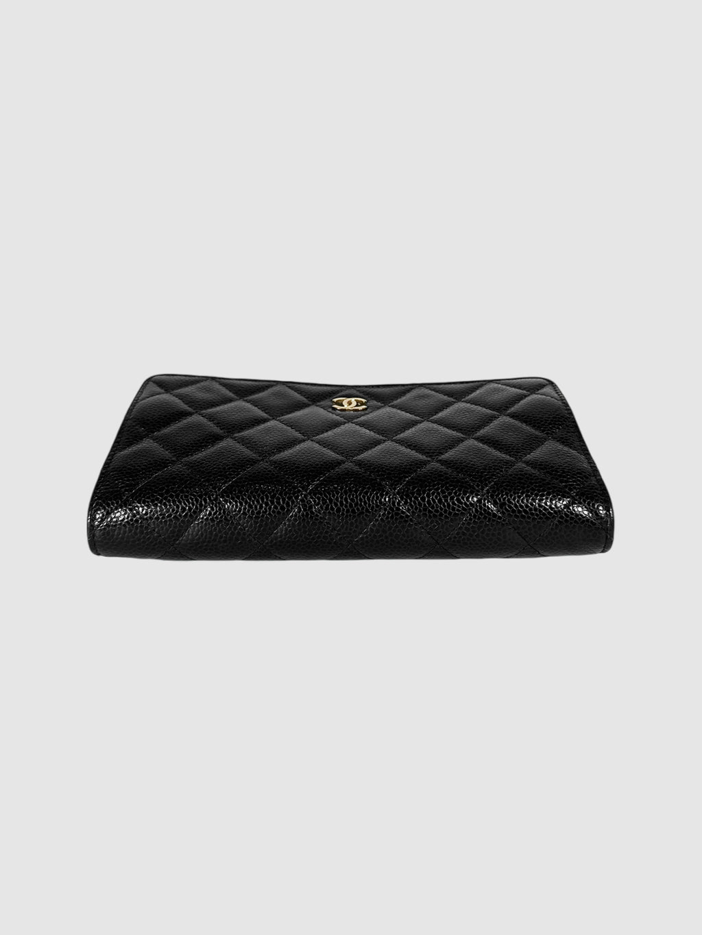 Quilted Classic Wallet on Chain