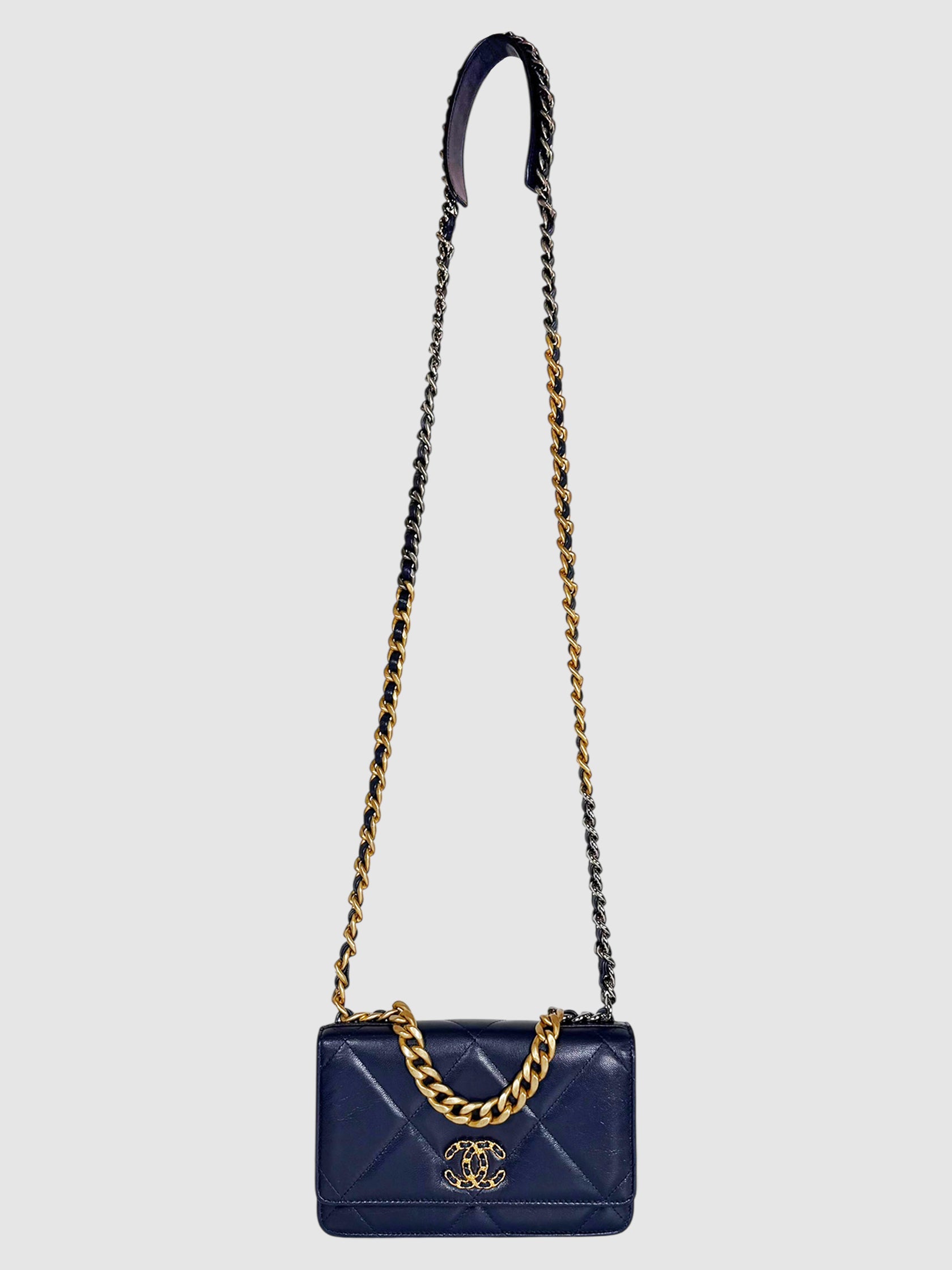 19 Wallet on Chain