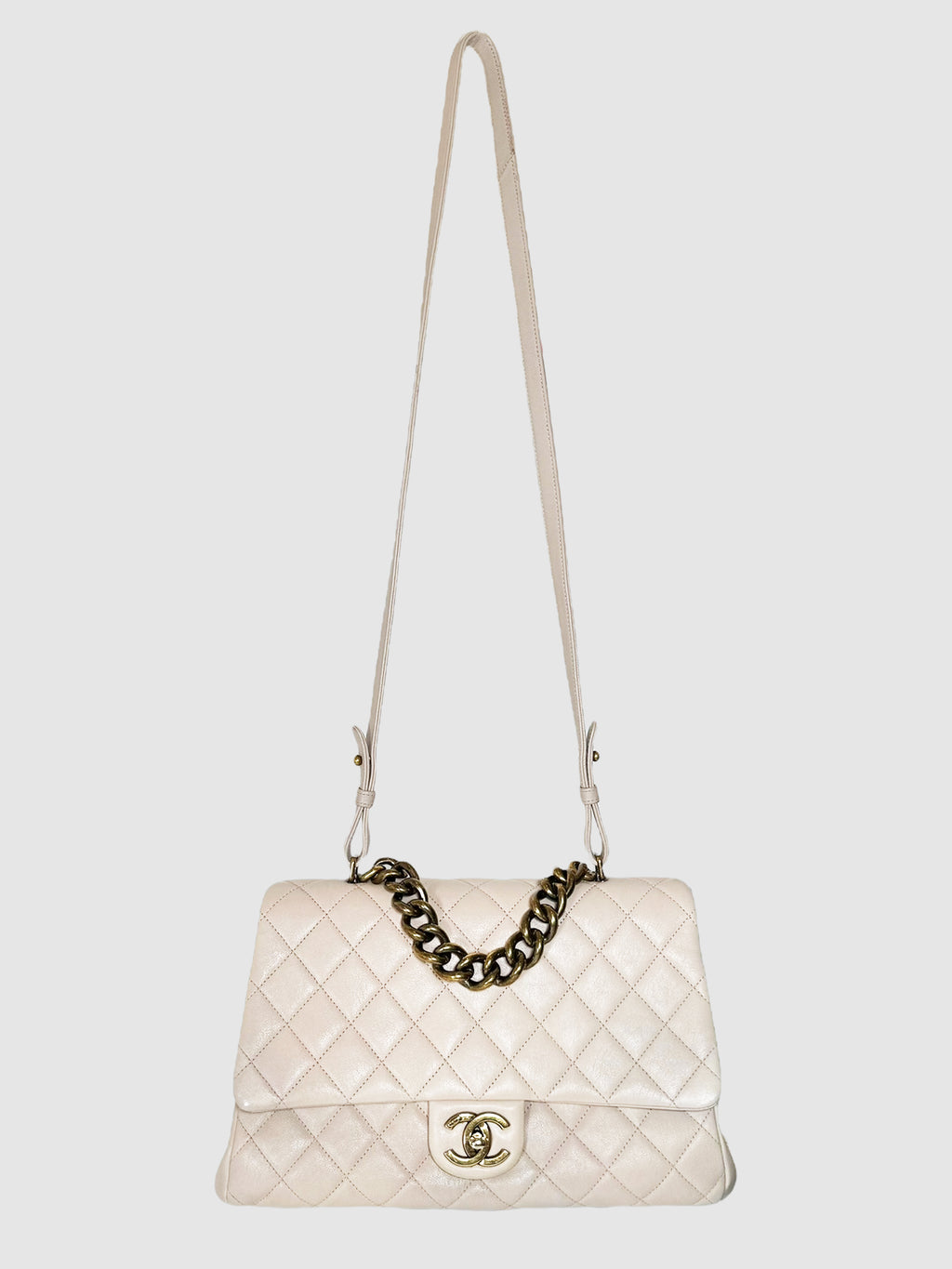 Medium Trapezio Flap Bag