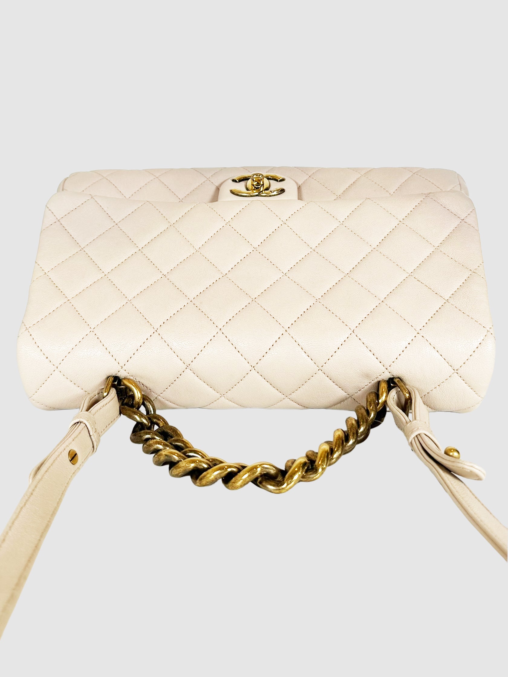 Medium Trapezio Flap Bag