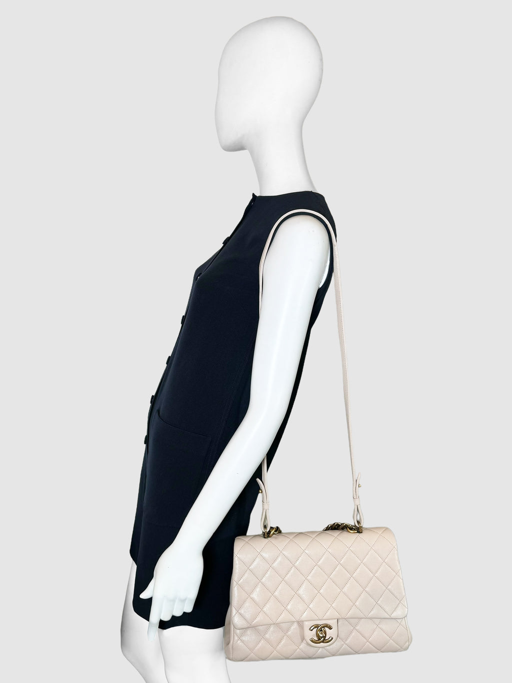 Medium Trapezio Flap Bag