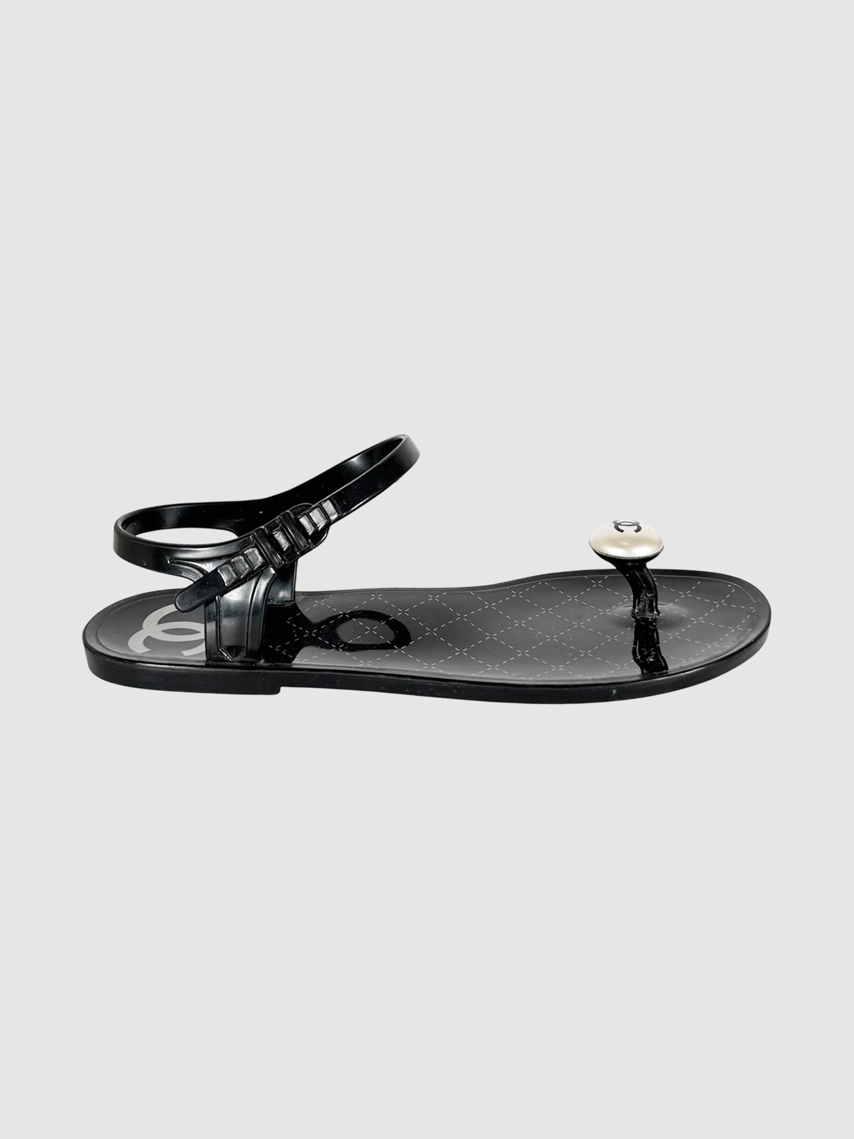 Pearl Jelly Sandals