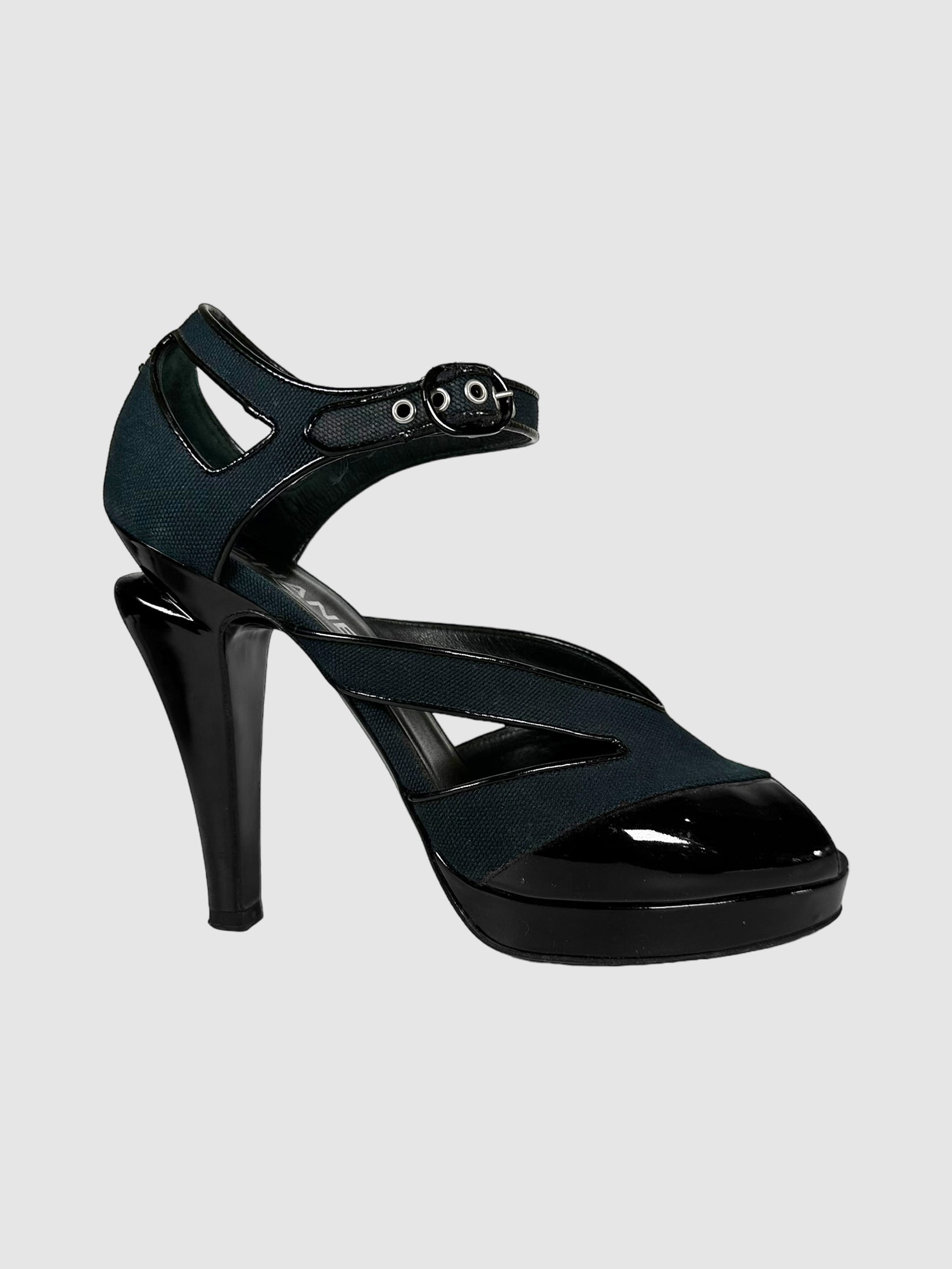 Chanel Black and Navy Blue D'Orsay Platform Open Toe Pumps with Interlocking CC Logo Size 38 Consignment Secondhand Designer Luxury Resale Toronto Trendy