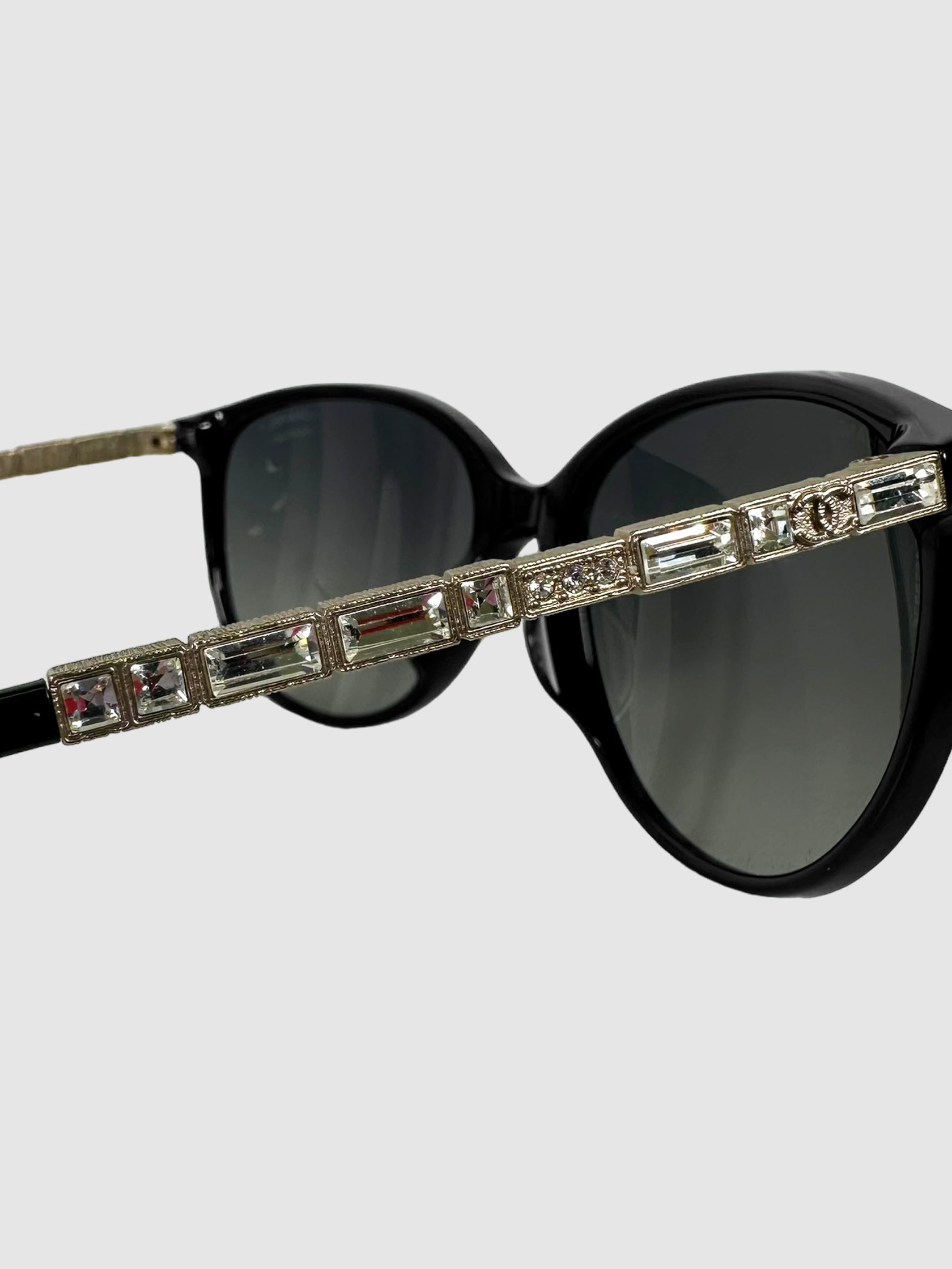 Bijou Oval Tinted Sunglasses