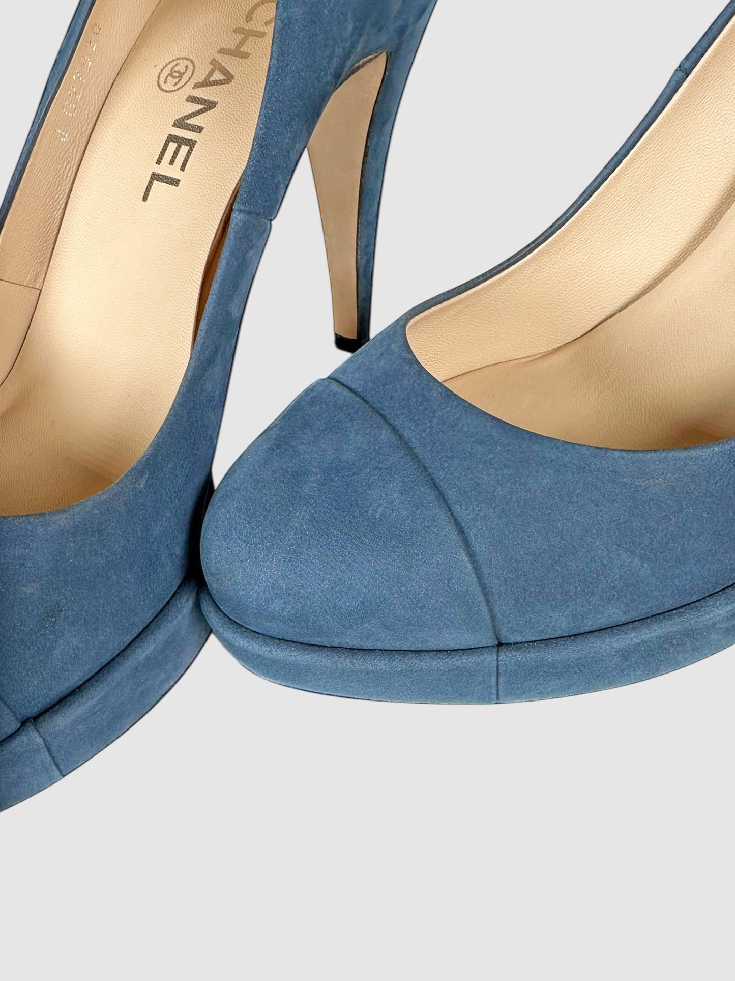 2012 CC Logo Suede Platform Pumps - Size 39.5