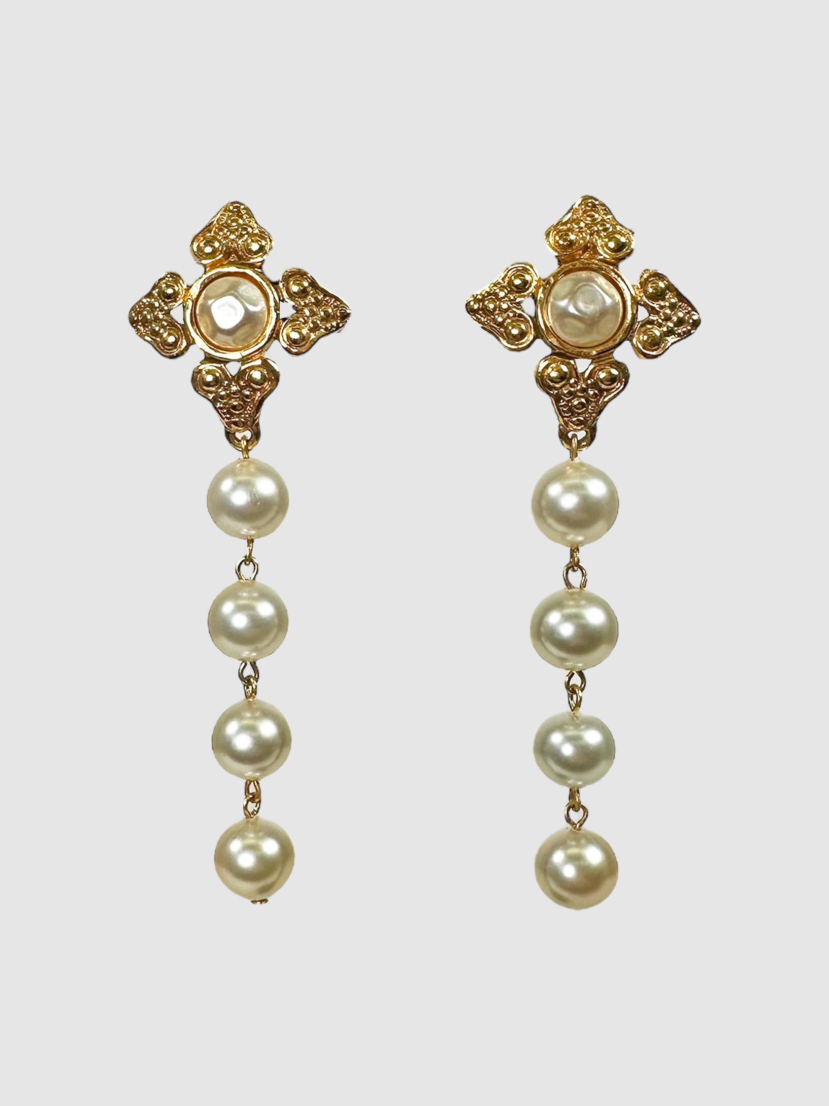 1980s Faux Pearl Clip-On Earrings