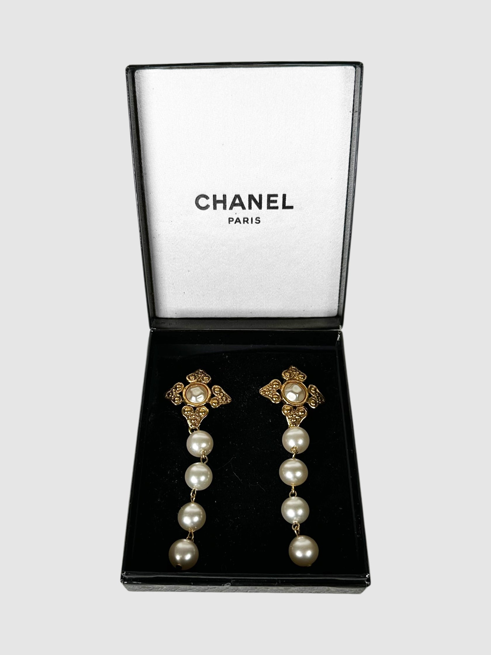 1980s Faux Pearl Clip-On Earrings