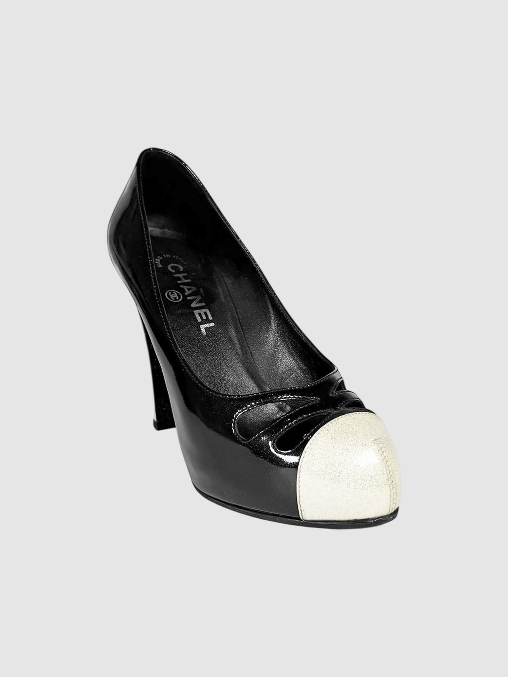 Patent Glittery Pumps