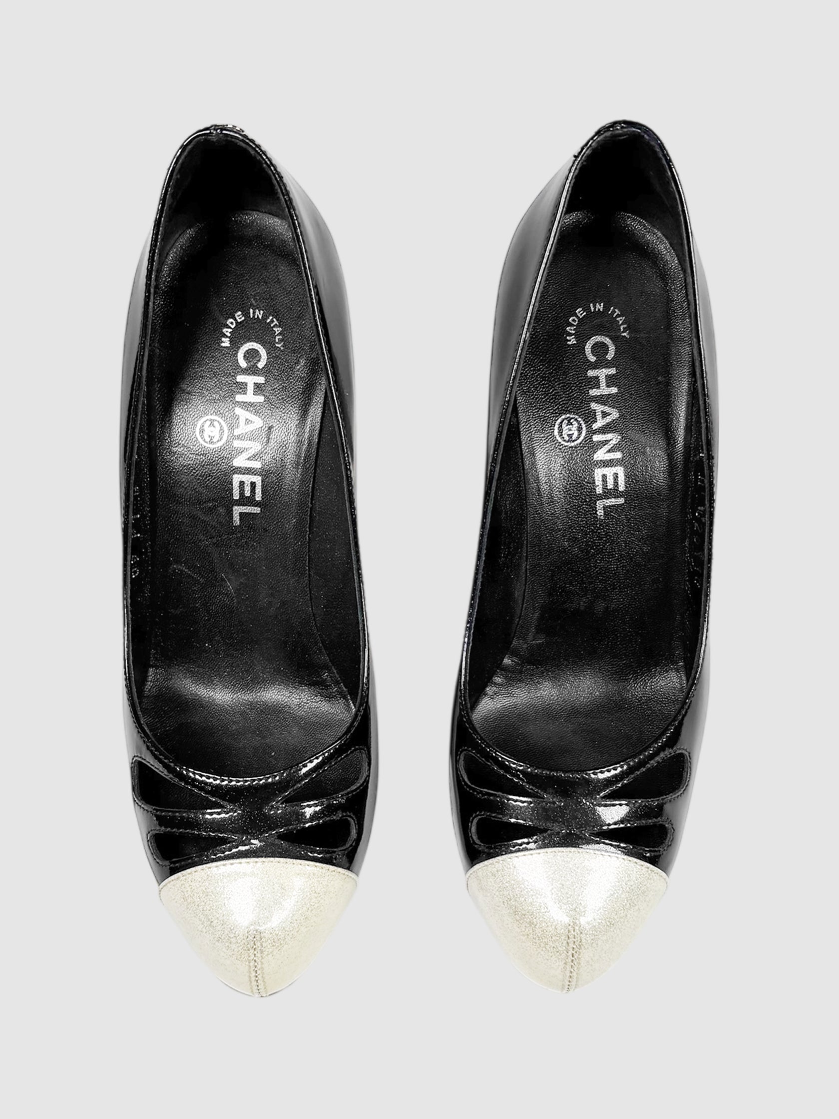 Patent Glittery Pumps