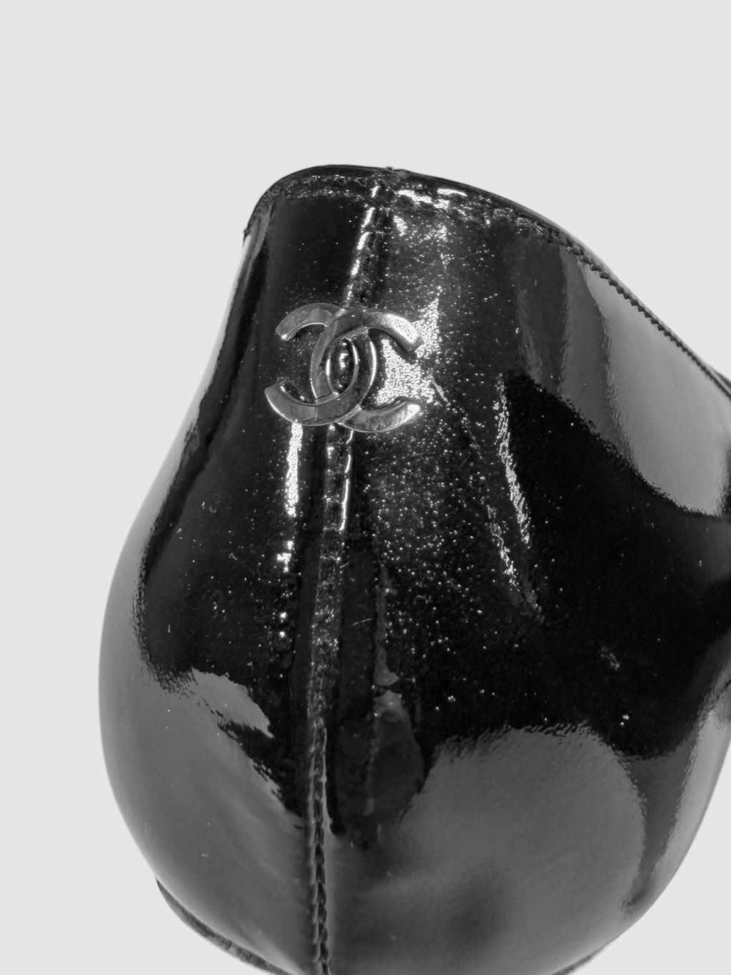 Patent Glittery Pumps