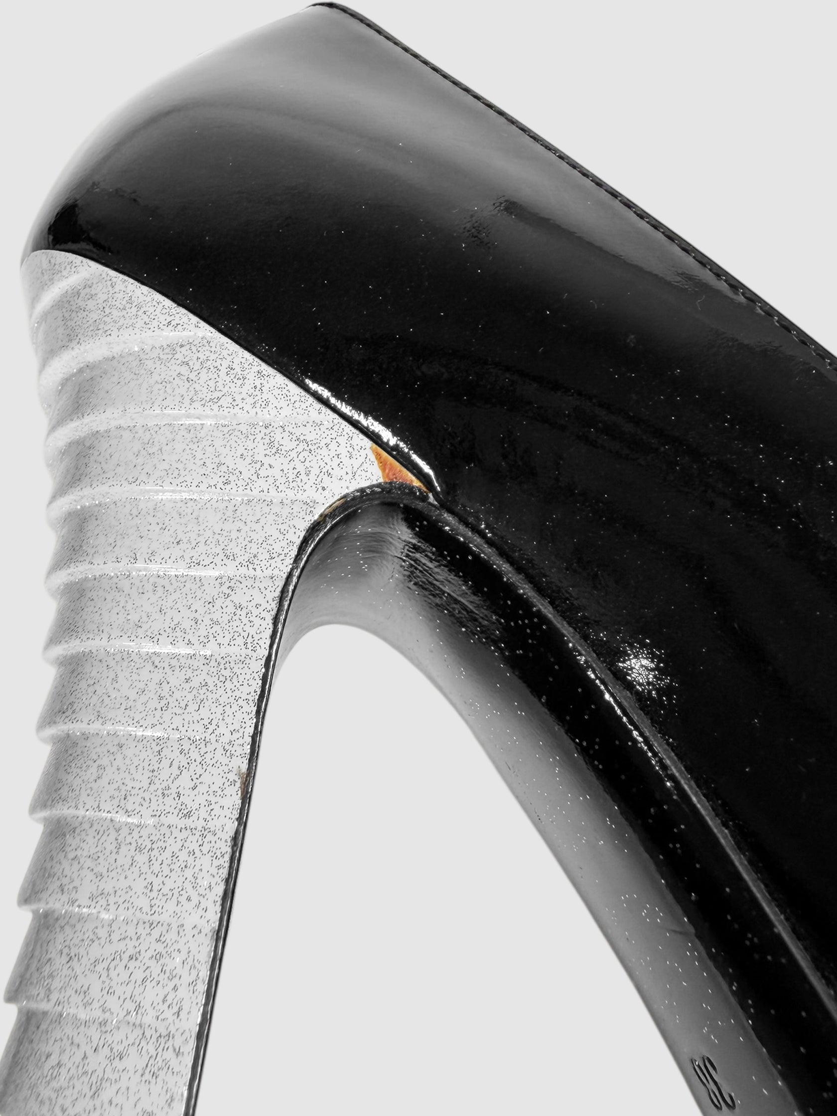 Patent Glittery Pumps