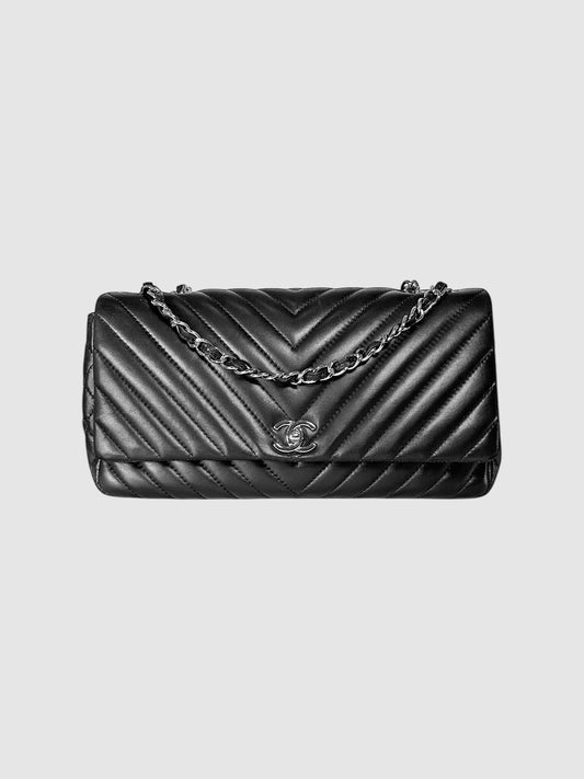 Large Surpique Chevron Flap Bag