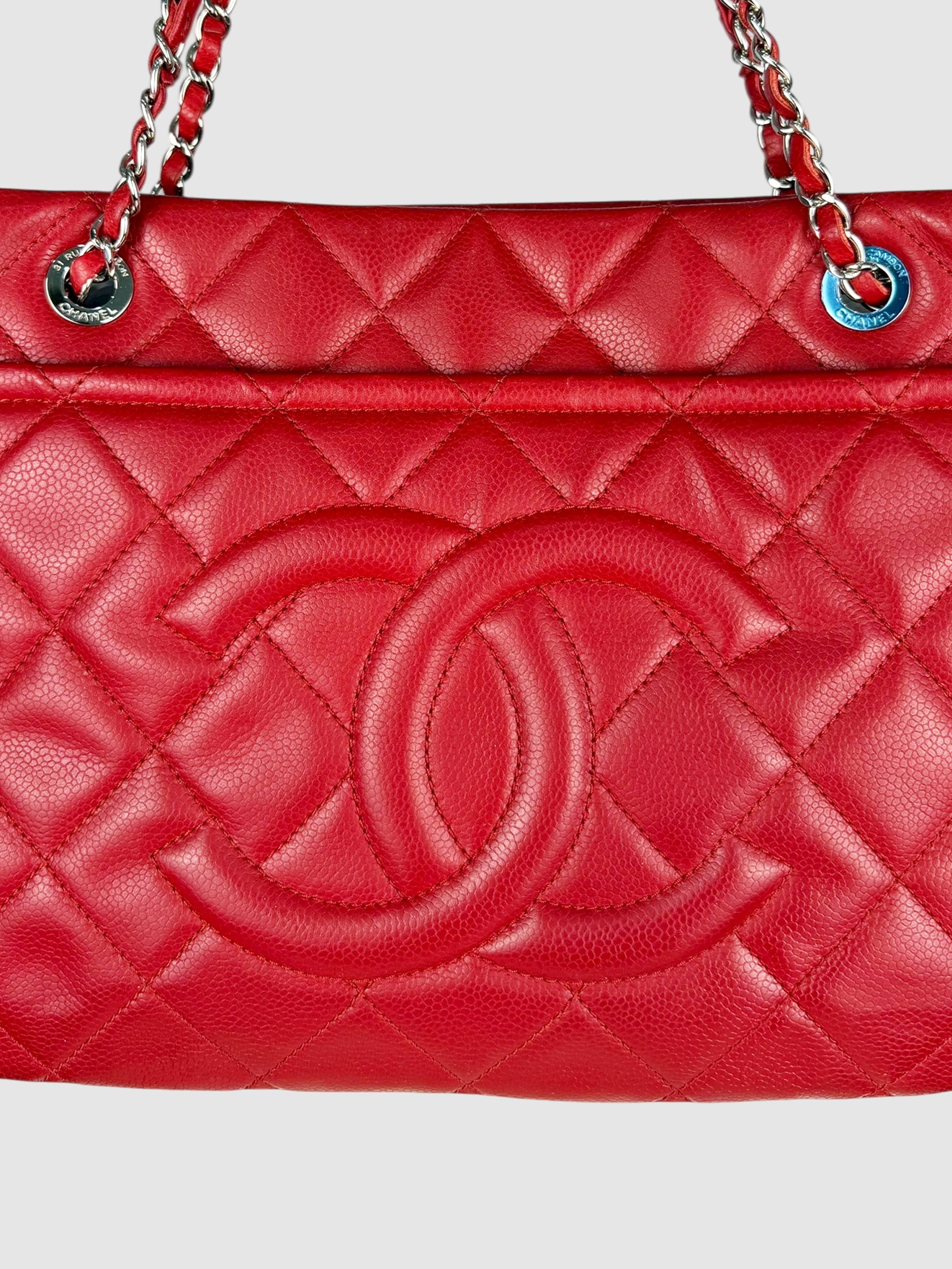 Timeless Shoulder Bag