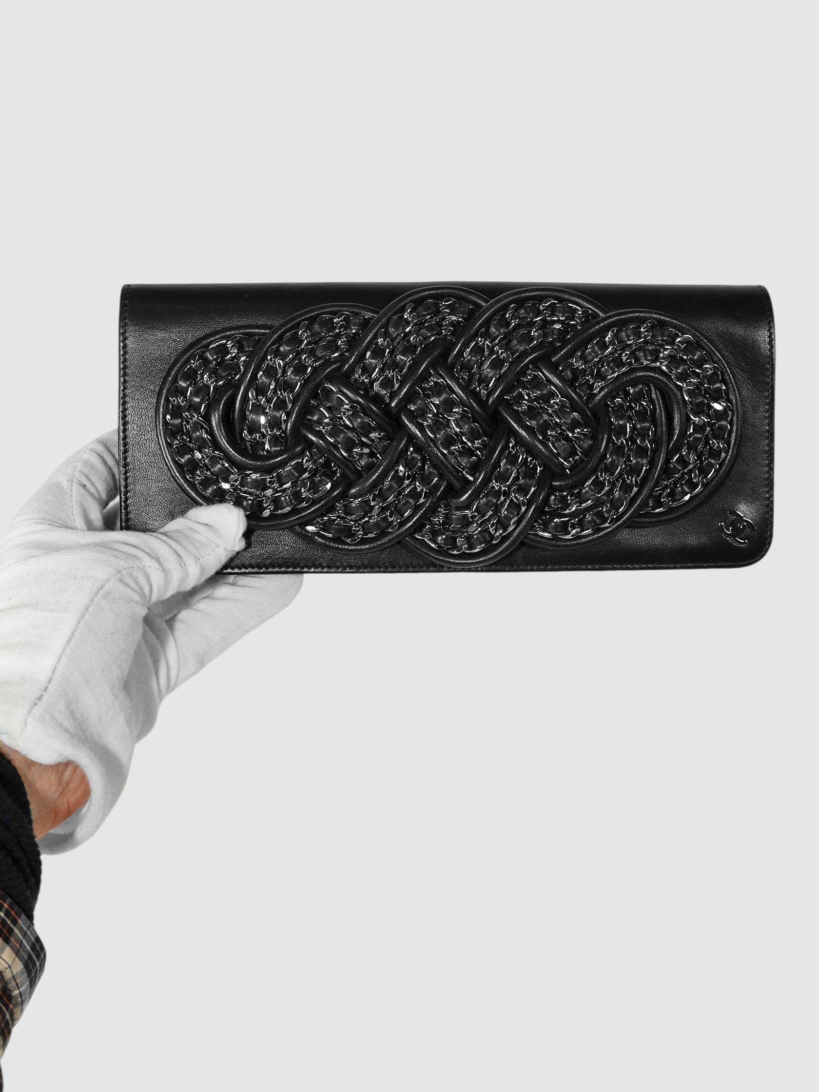 2008 Knotted Chain Wallet