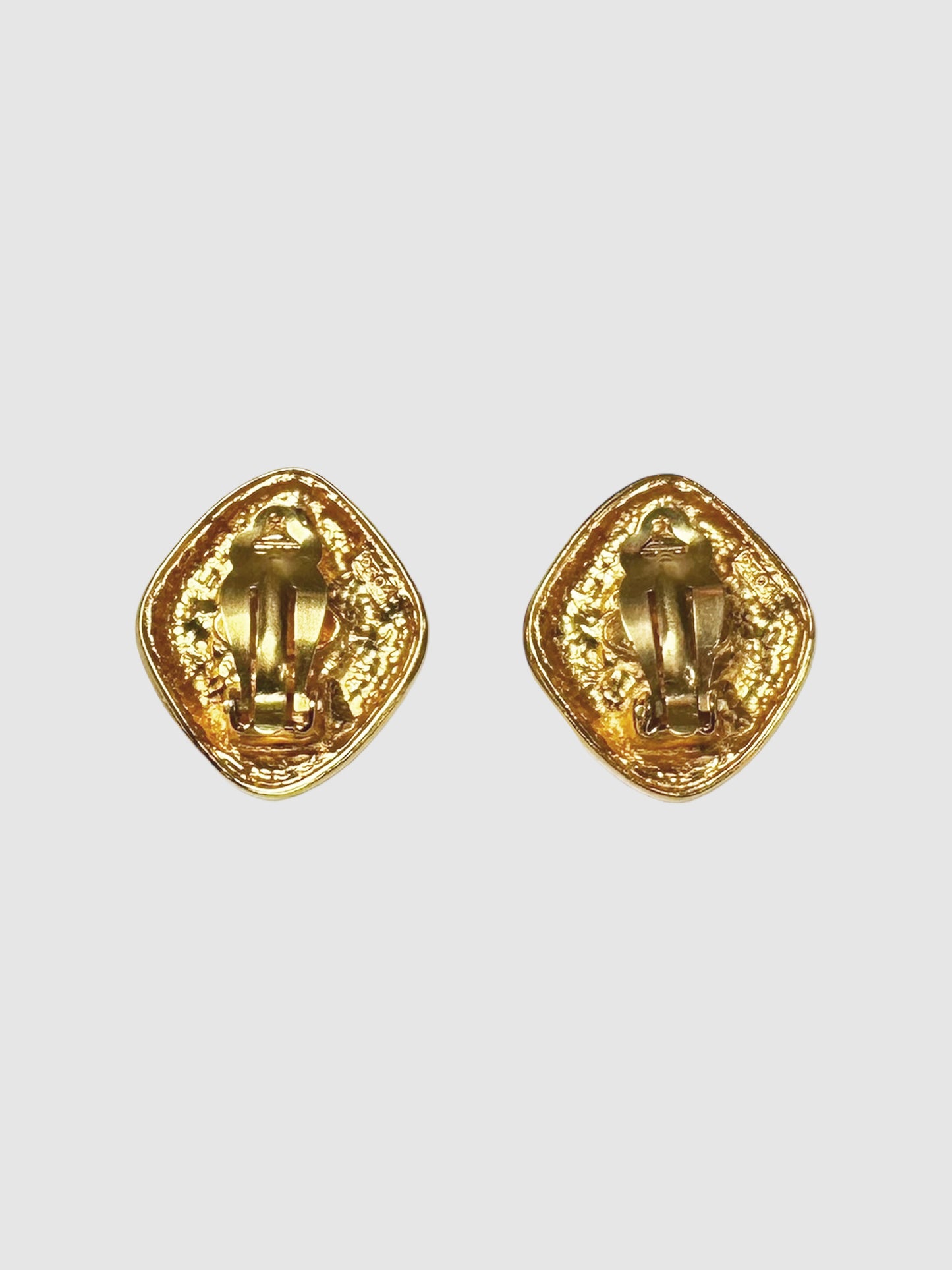 1980 Baroque Pearl Clip-On Earrings