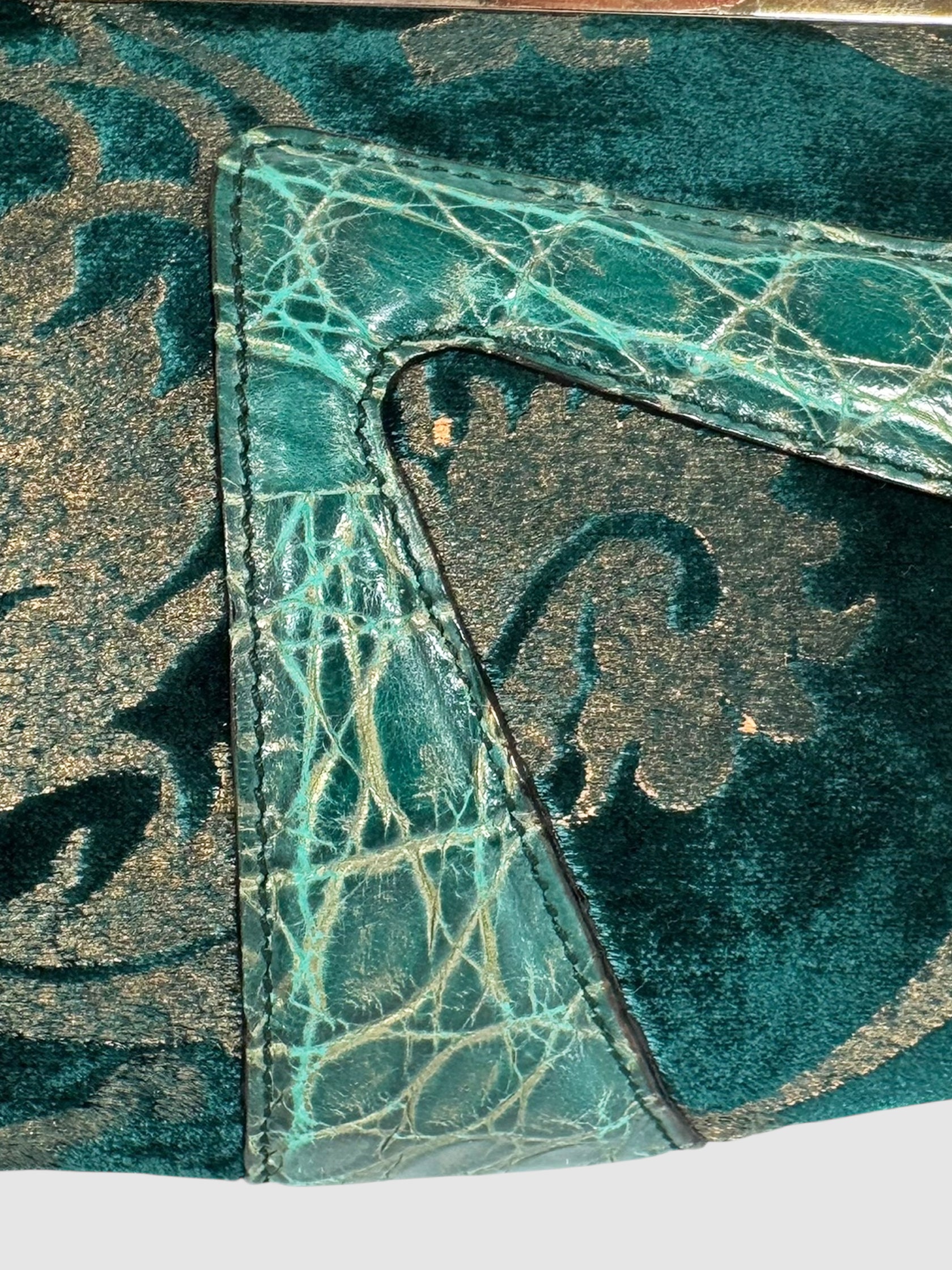 2004 Velvet Dragon Clutch