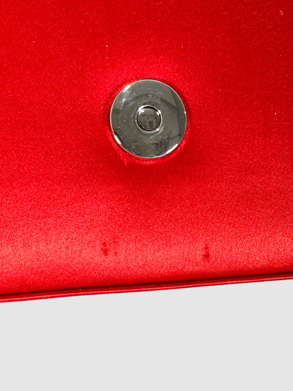 Gothisi Satin Clutch