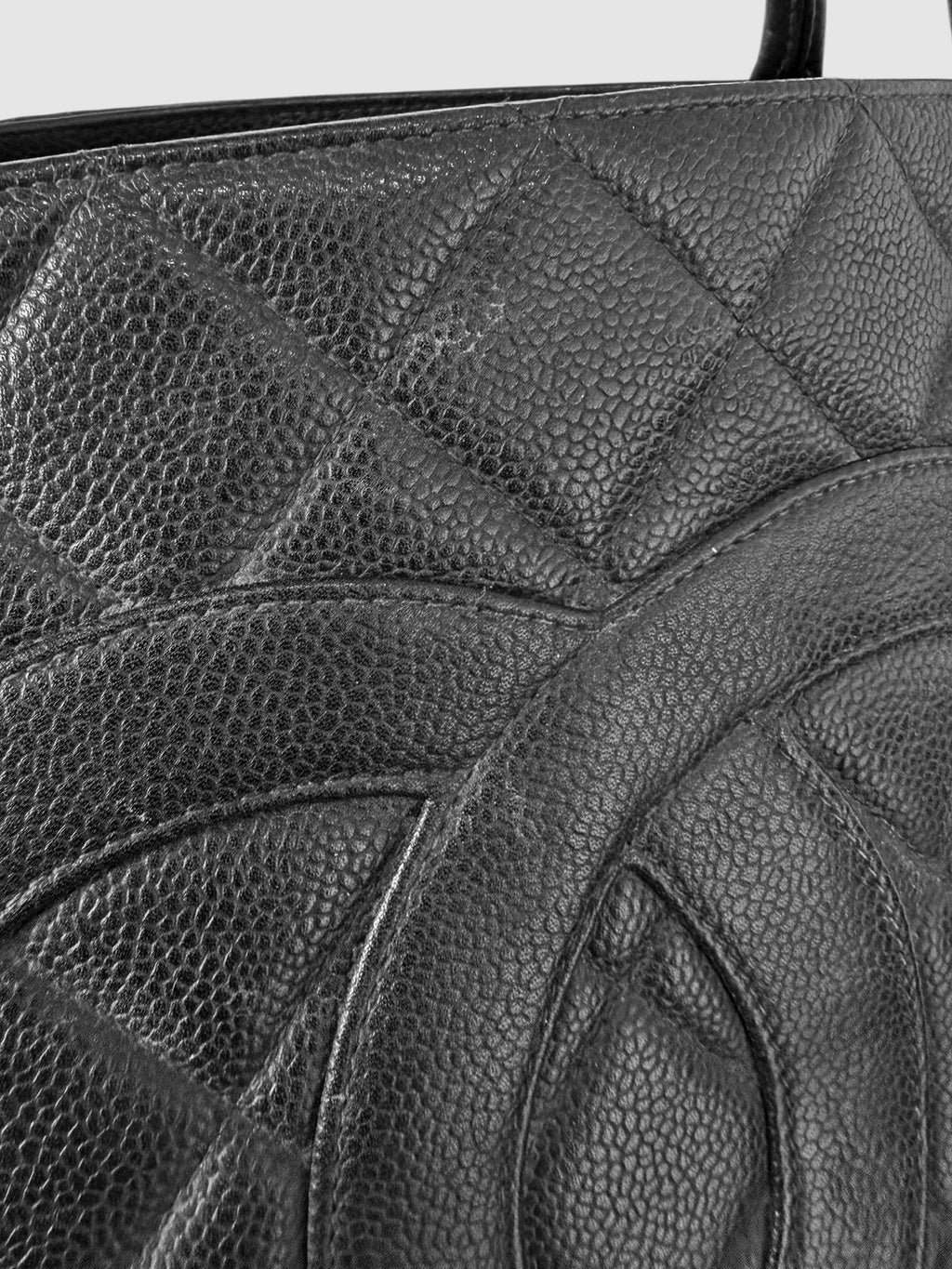 Medallion Shoulder Bag