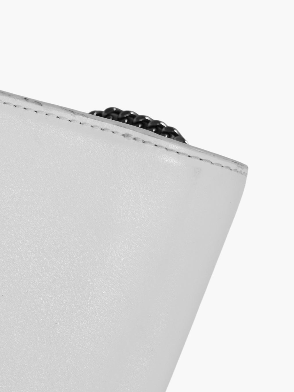 St. Marc Wallet on Chain