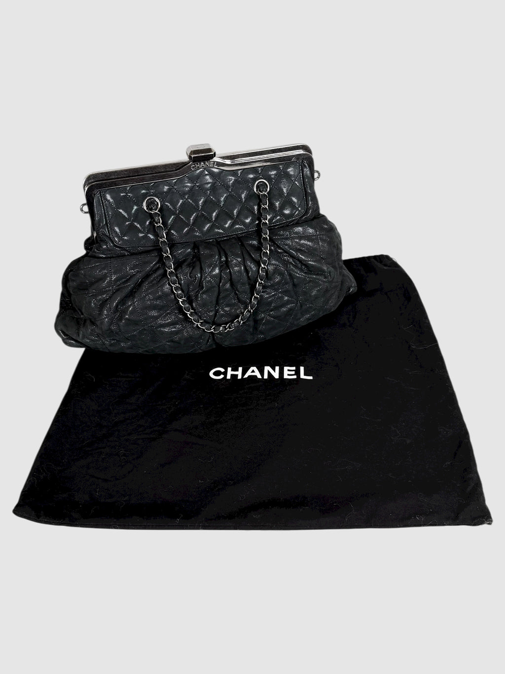 Chic Quilt Frame Bag