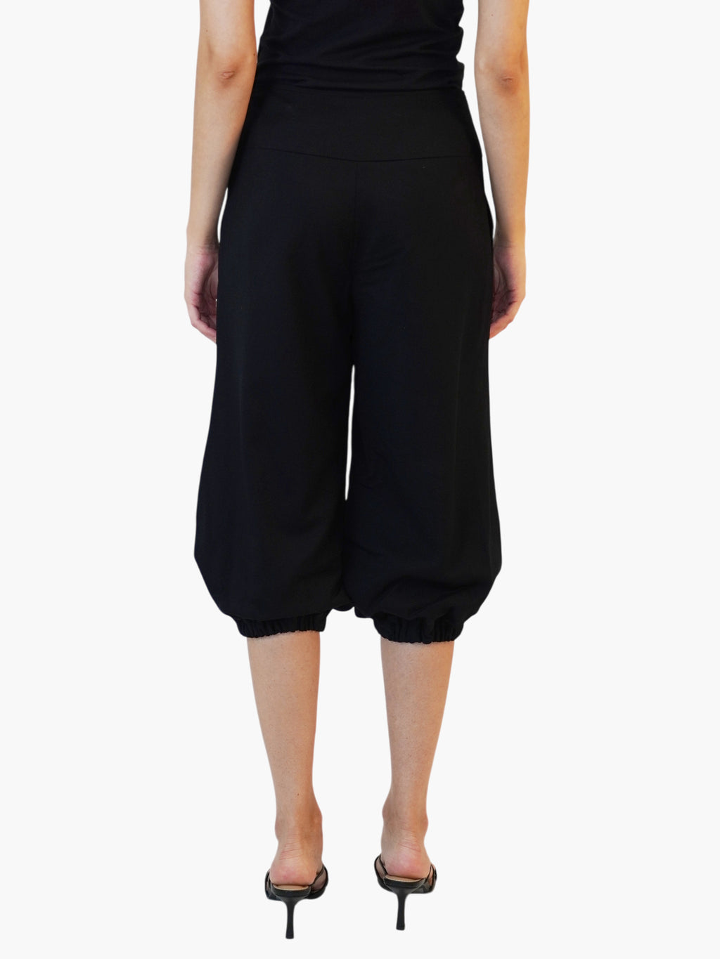 Bloomer Capri Pants