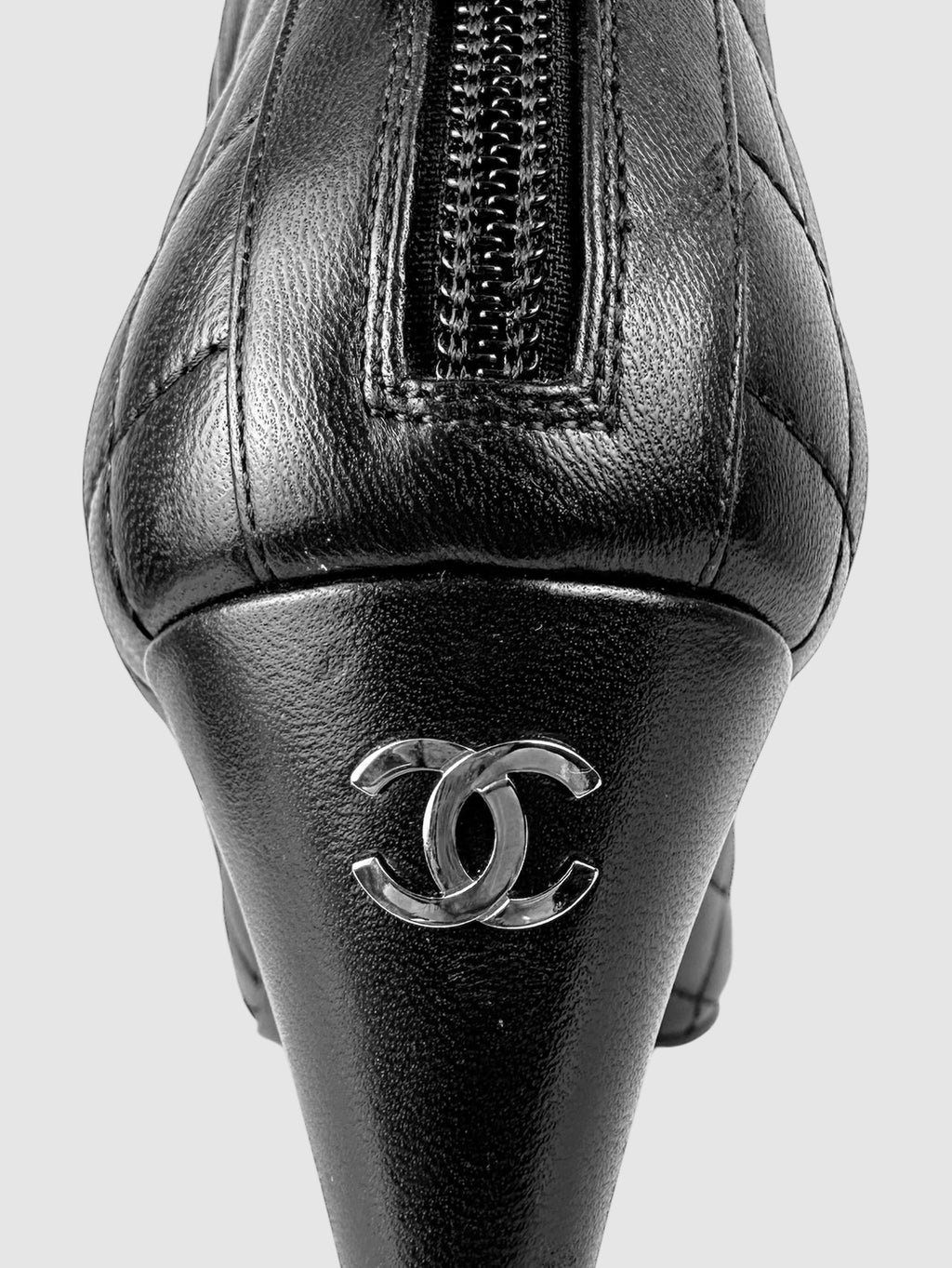 Cap Toe Quilted Boots