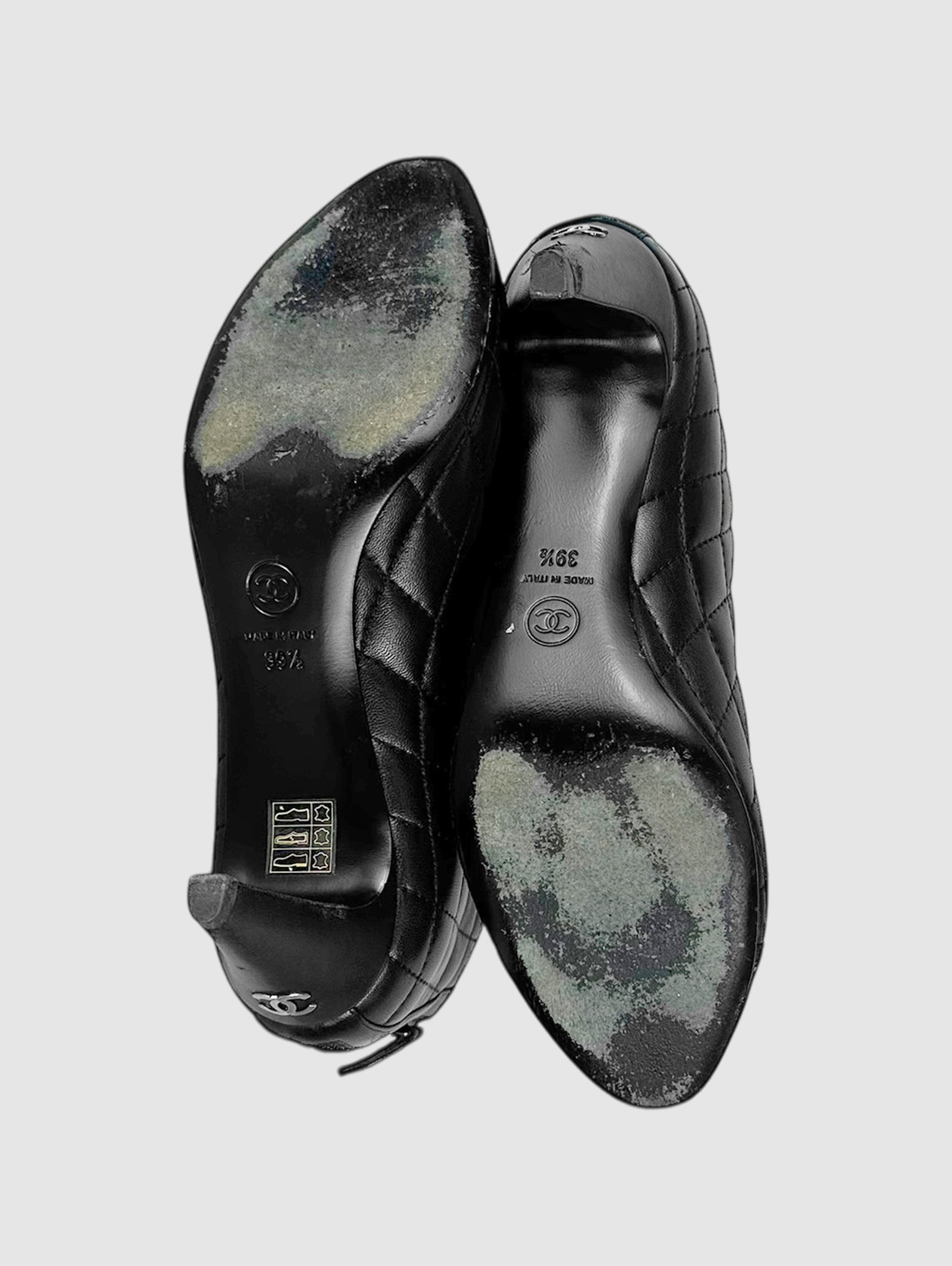 Cap Toe Quilted Boots