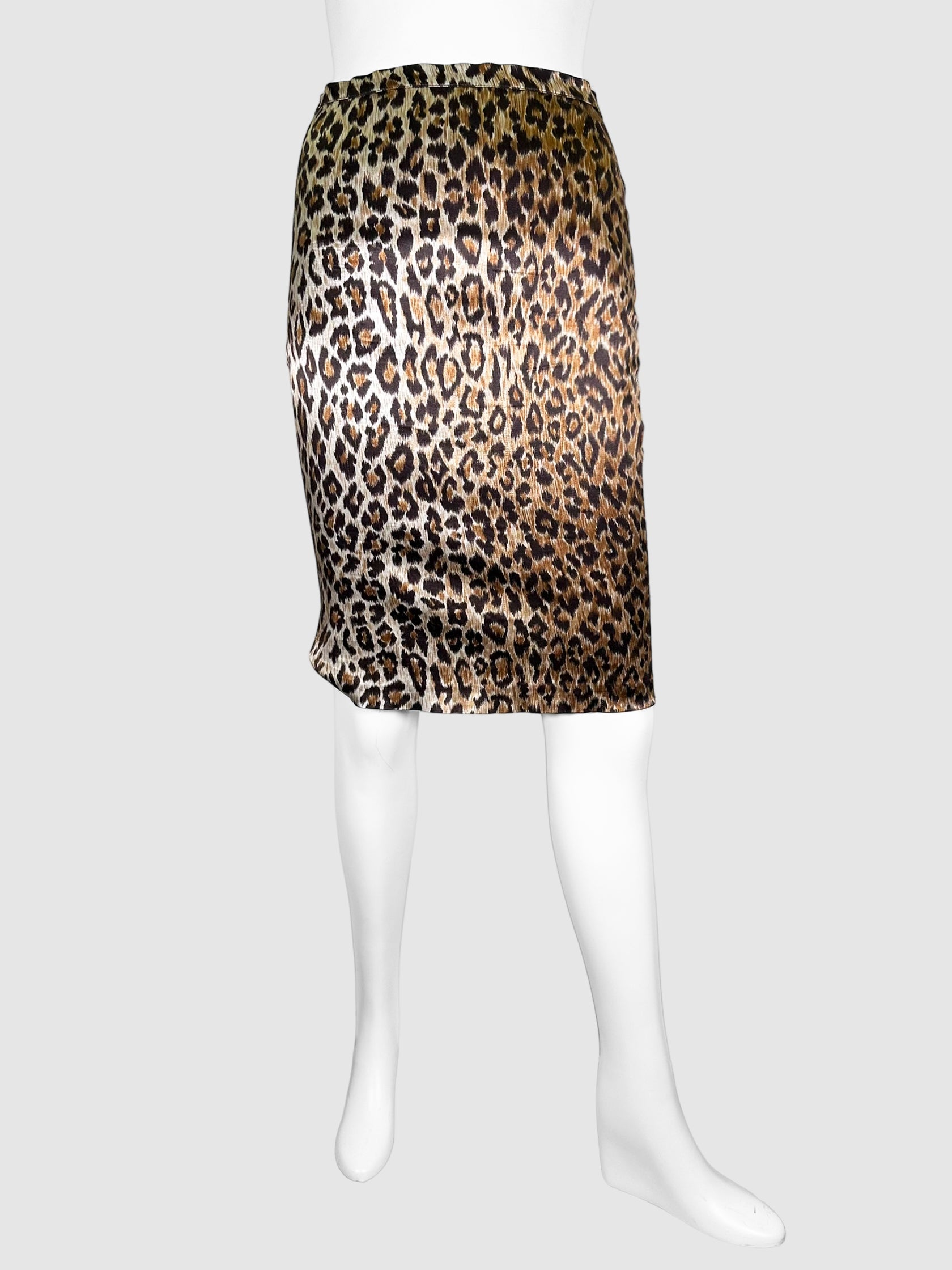 Dolce Gabbana Black, Brown, and Cream Leopard Print Midi Skirt Size 24 Consignment Secondhand Designer Luxury Resale Toronto Trendy