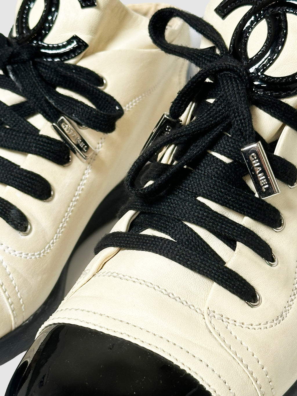 CC Logo Colourblock Sneakers - Size 40