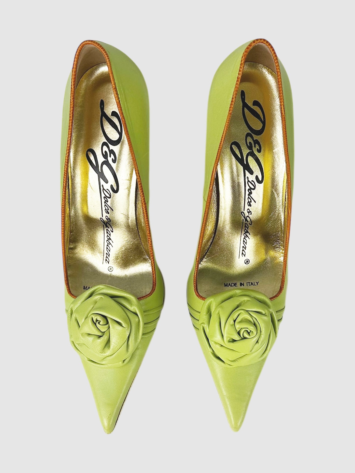 Flower Detail Pointed Toe Pumps - Size 38